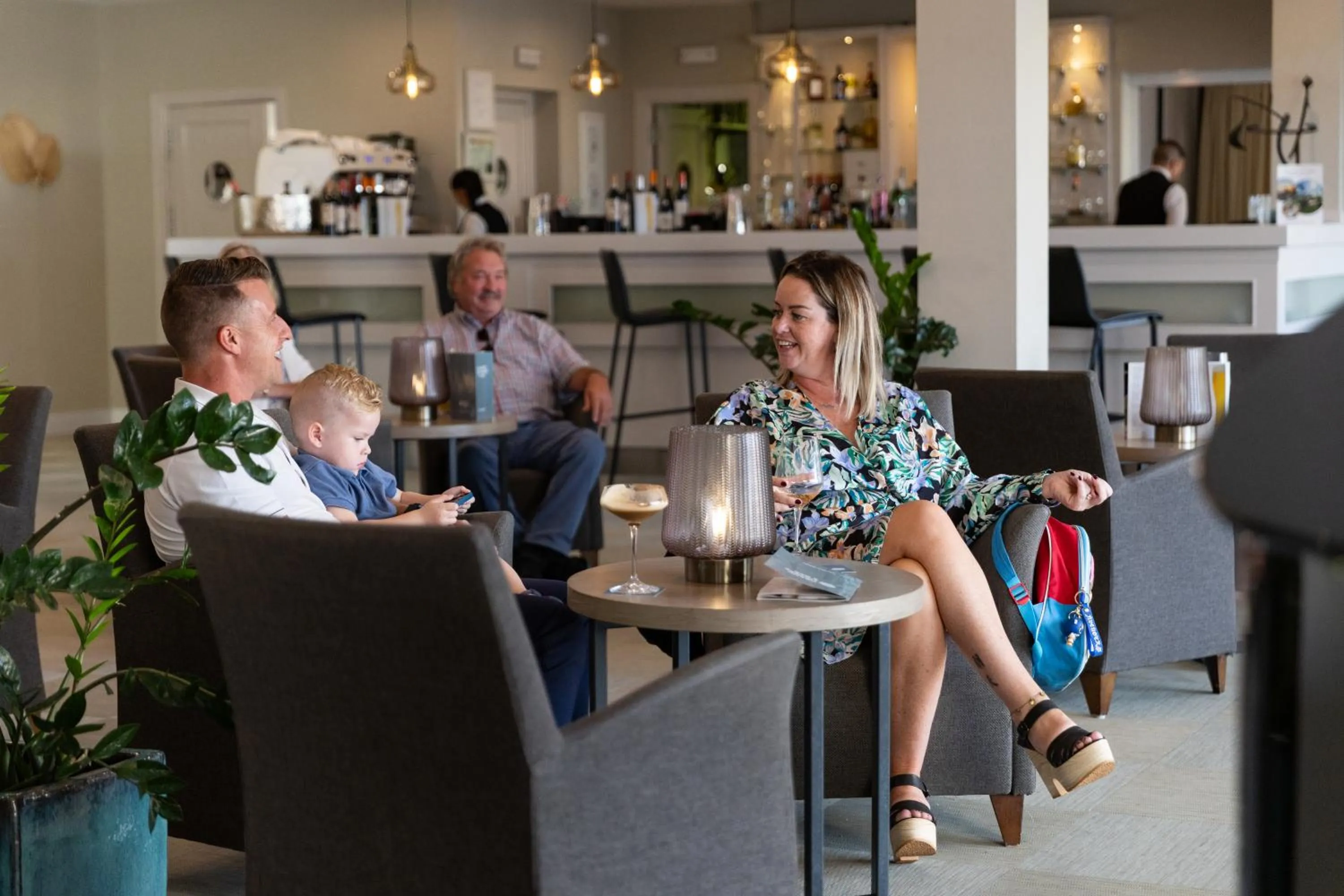 Lounge or bar in Wyndham Grand Costa del Sol