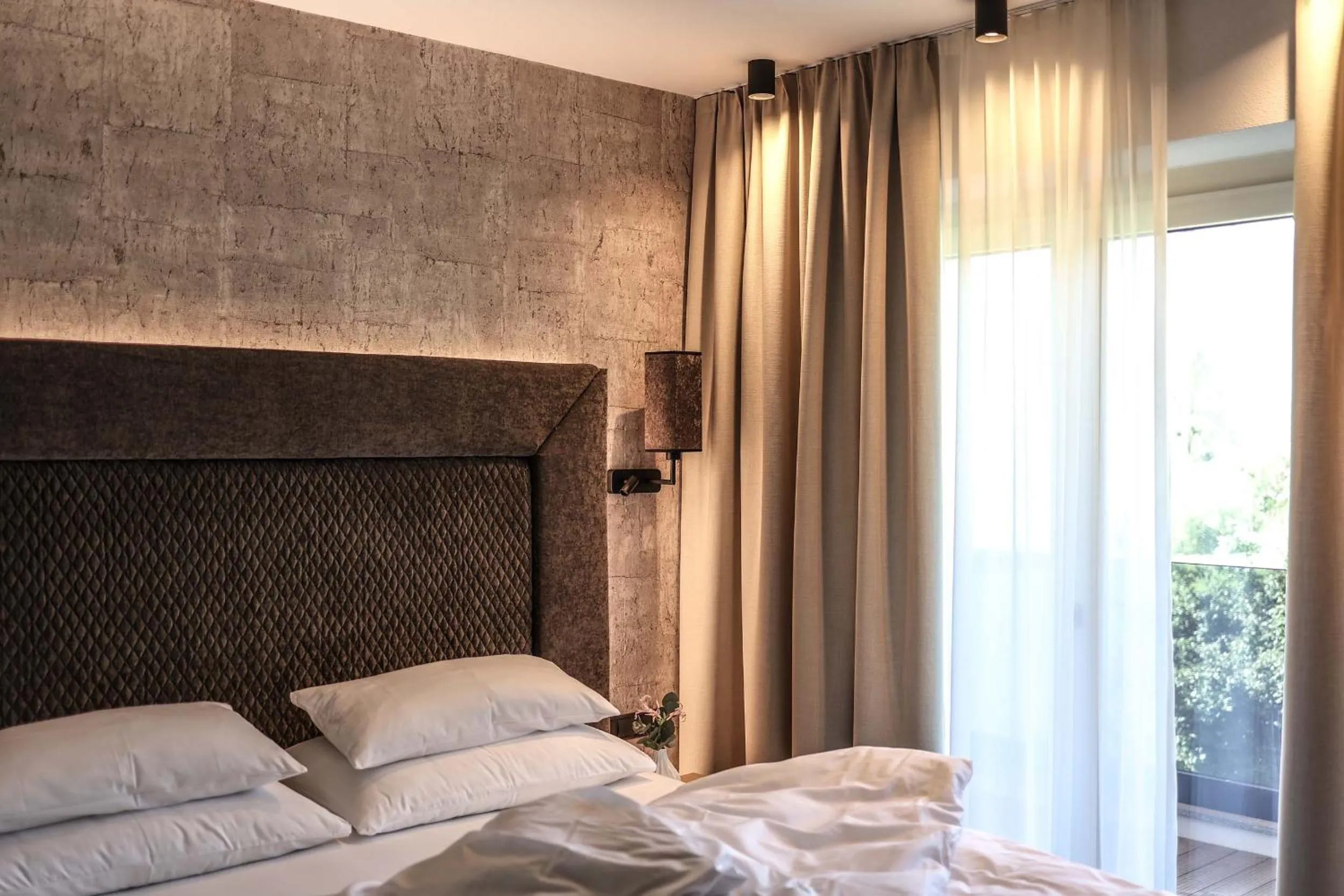 Photo of the whole room, Bed in Metzgerwirt