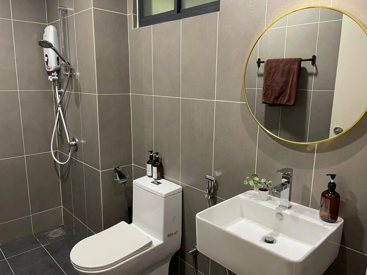 Shower in Greenfield Residence Bandar Sunway