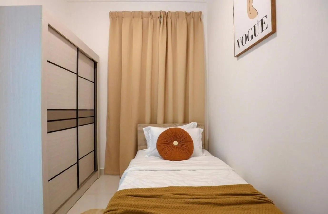 Bed in Greenfield Residence Bandar Sunway