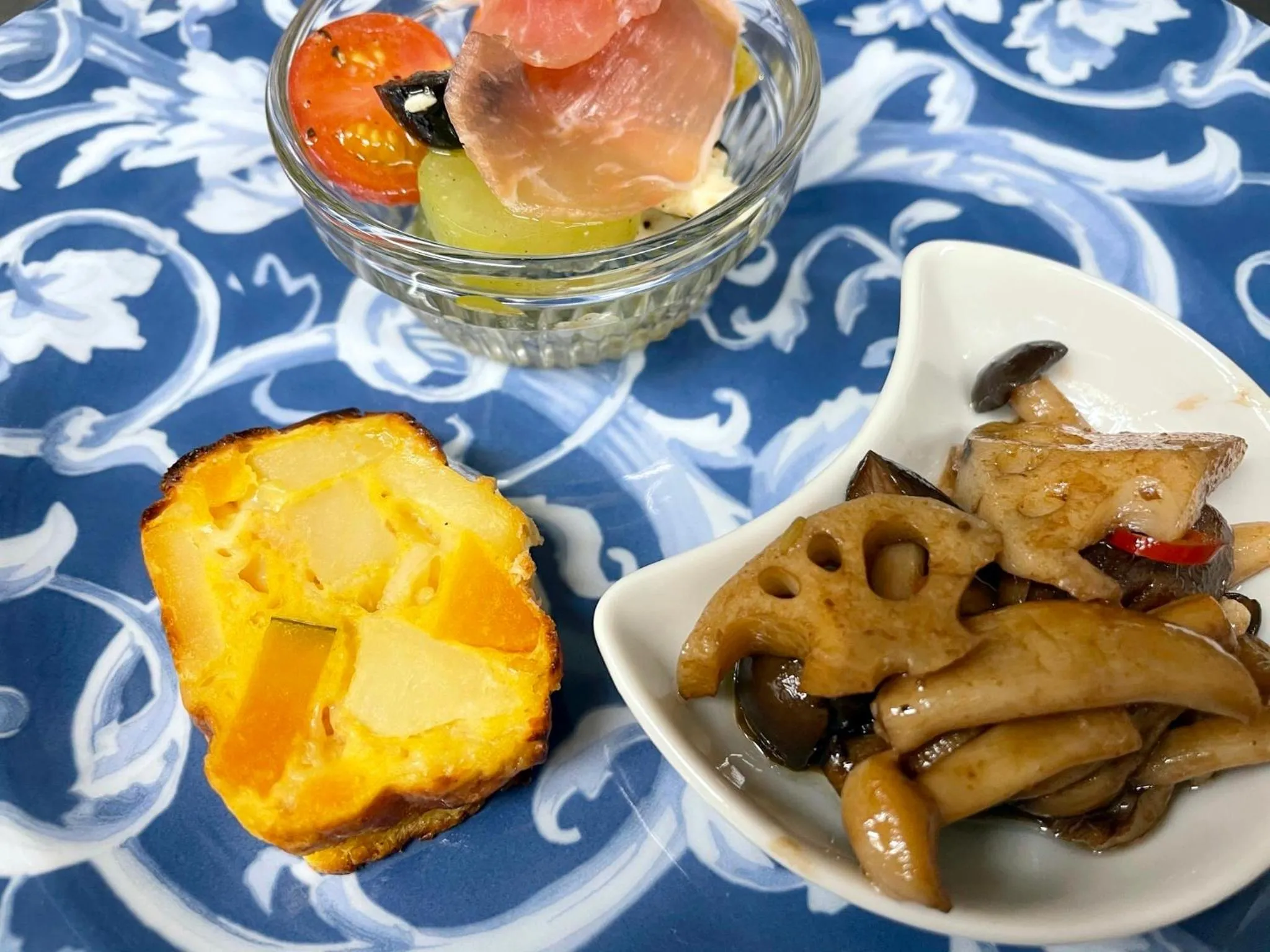 Food and drinks in Petit Hotel Kazekozou