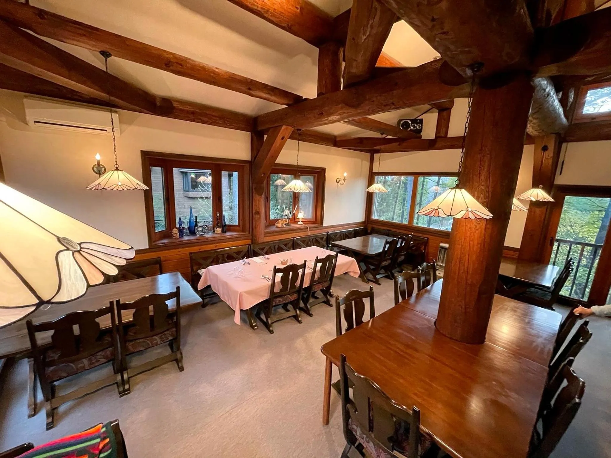 Restaurant/places to eat in Petit Hotel Kazekozou