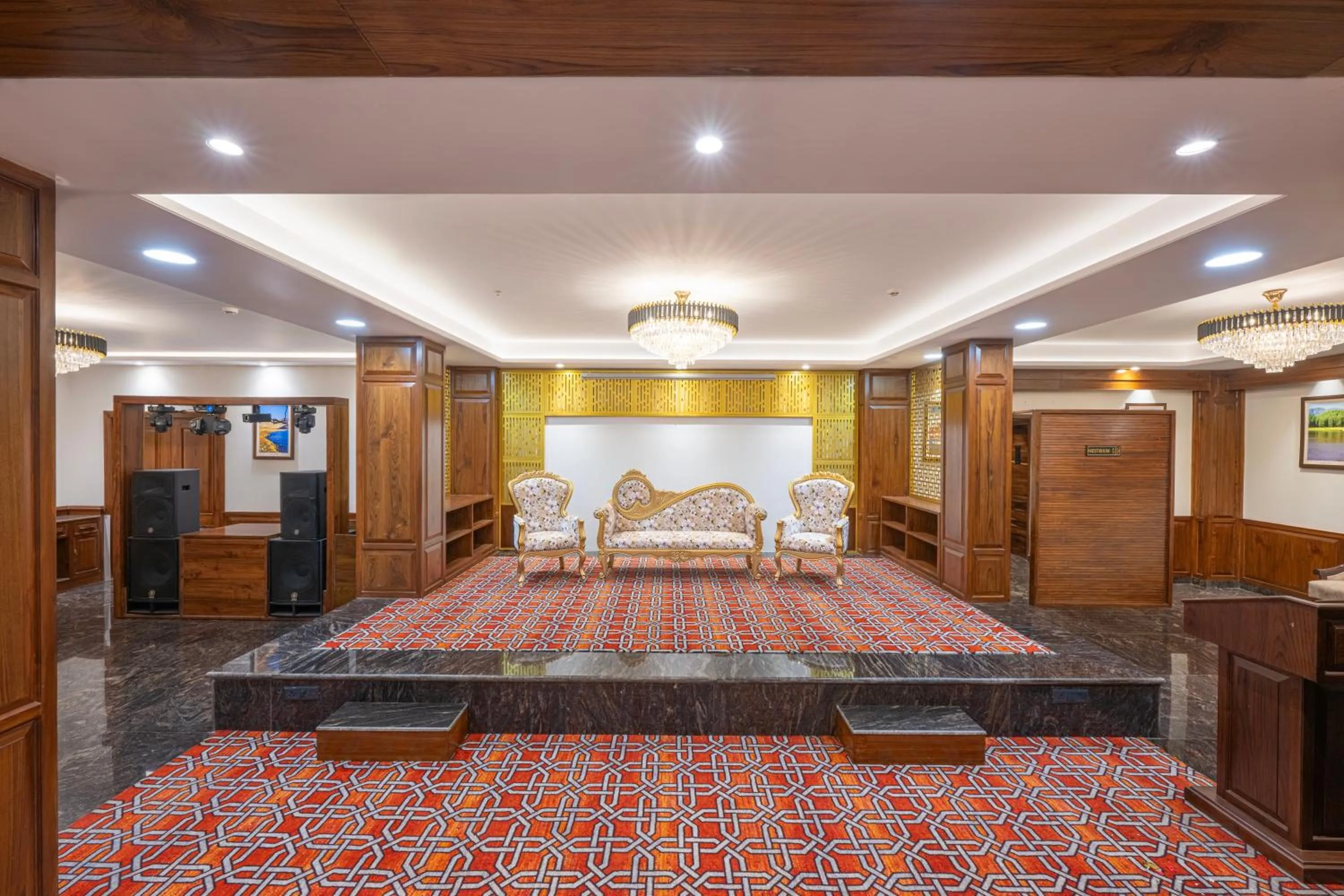 Banquet/Function facilities in WelcomHeritage Elysium Resort & Spa