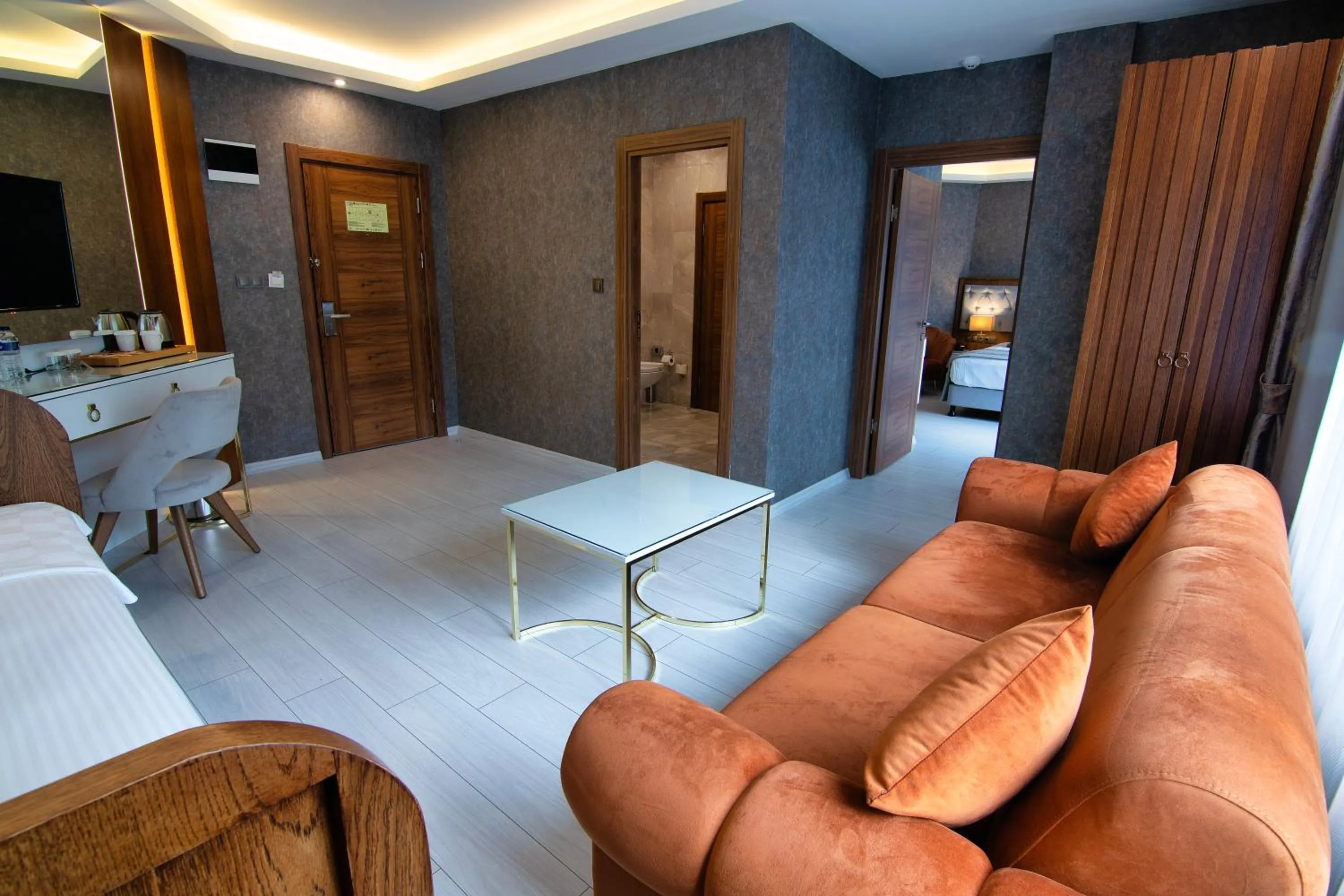 Seating area, Bed in Vela Verde Hotel & SPA