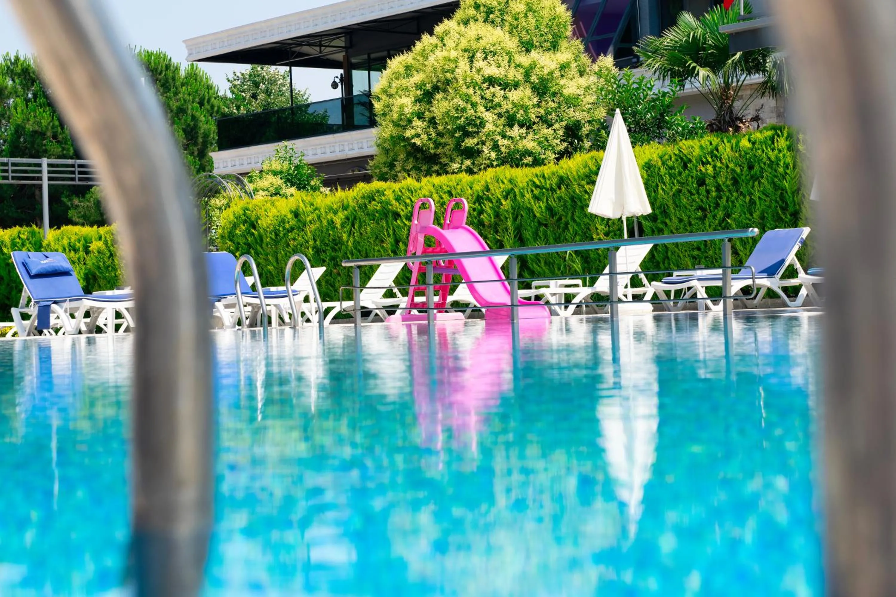 Swimming pool in Vela Verde Hotel & SPA