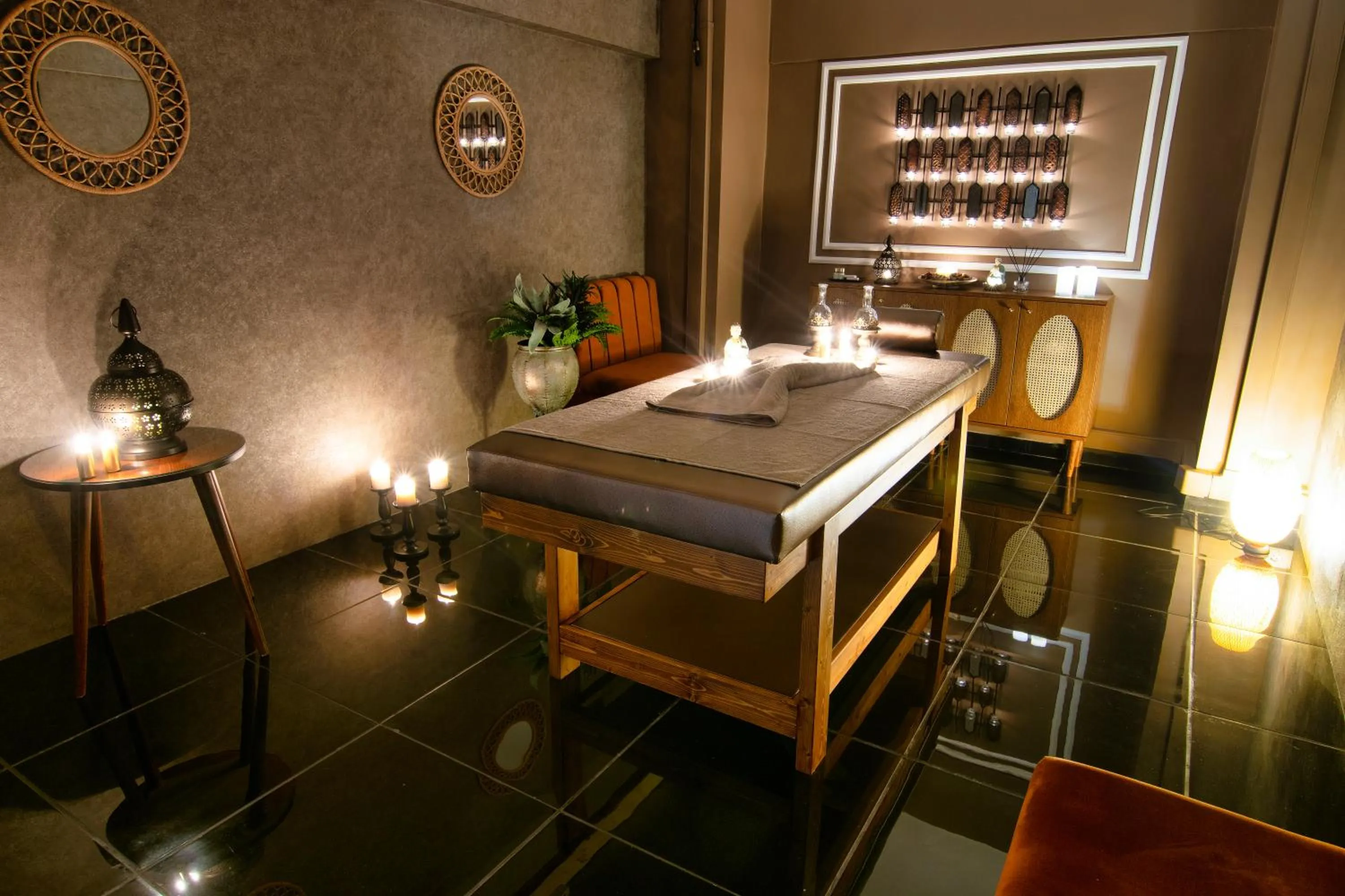 Massage in Vela Verde Hotel & SPA