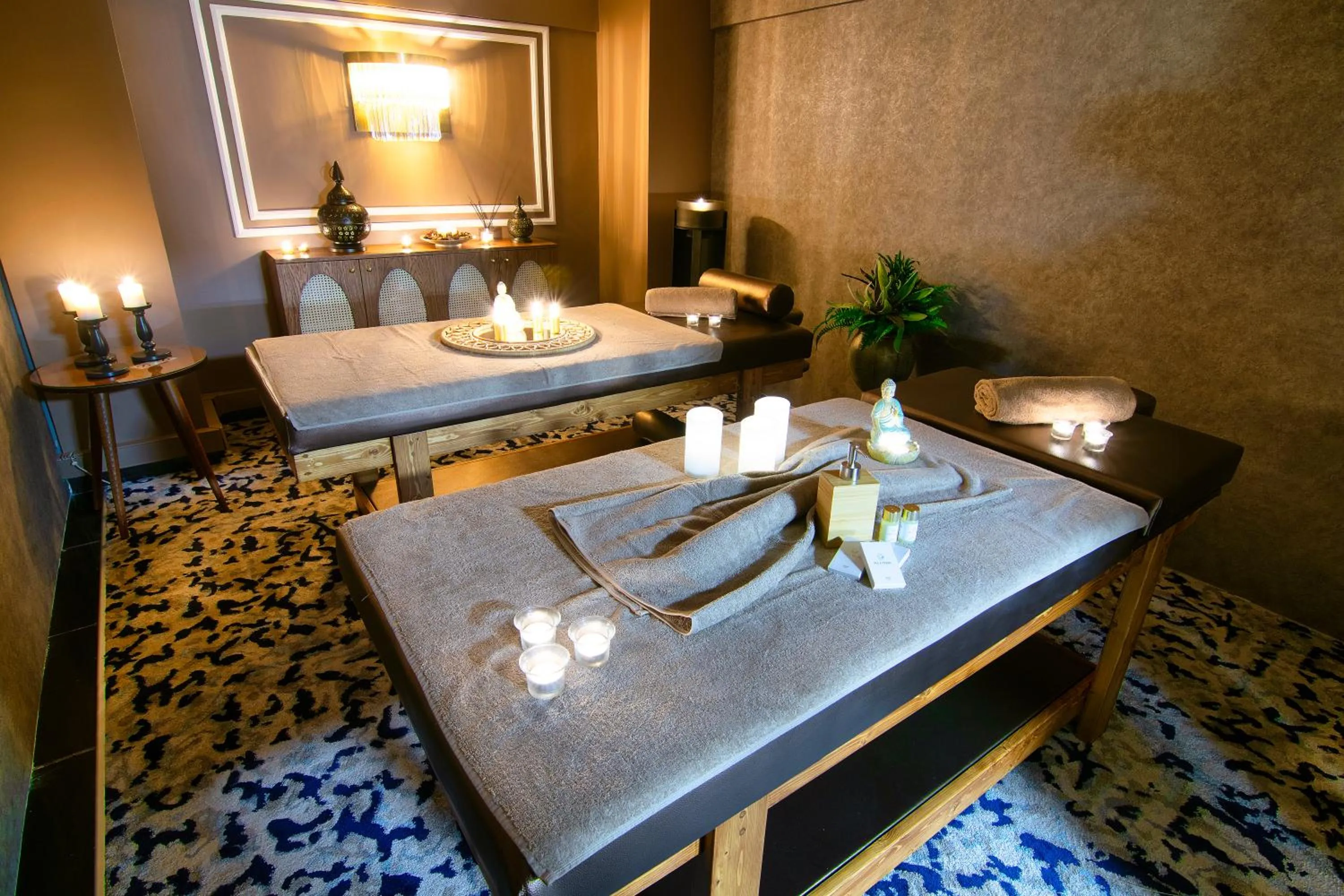 Massage, Bed in Vela Verde Hotel & SPA