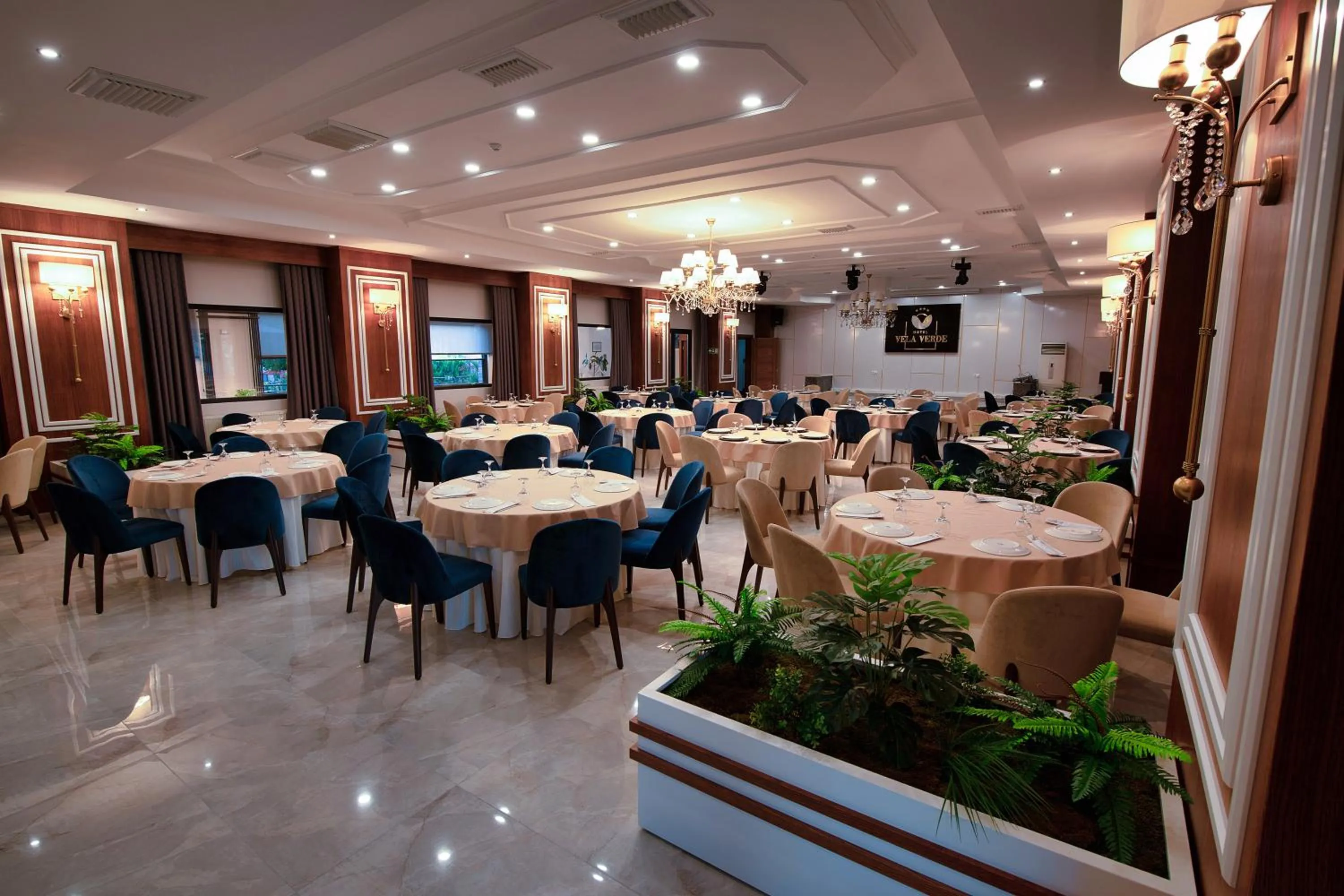 Restaurant/places to eat in Vela Verde Hotel & SPA