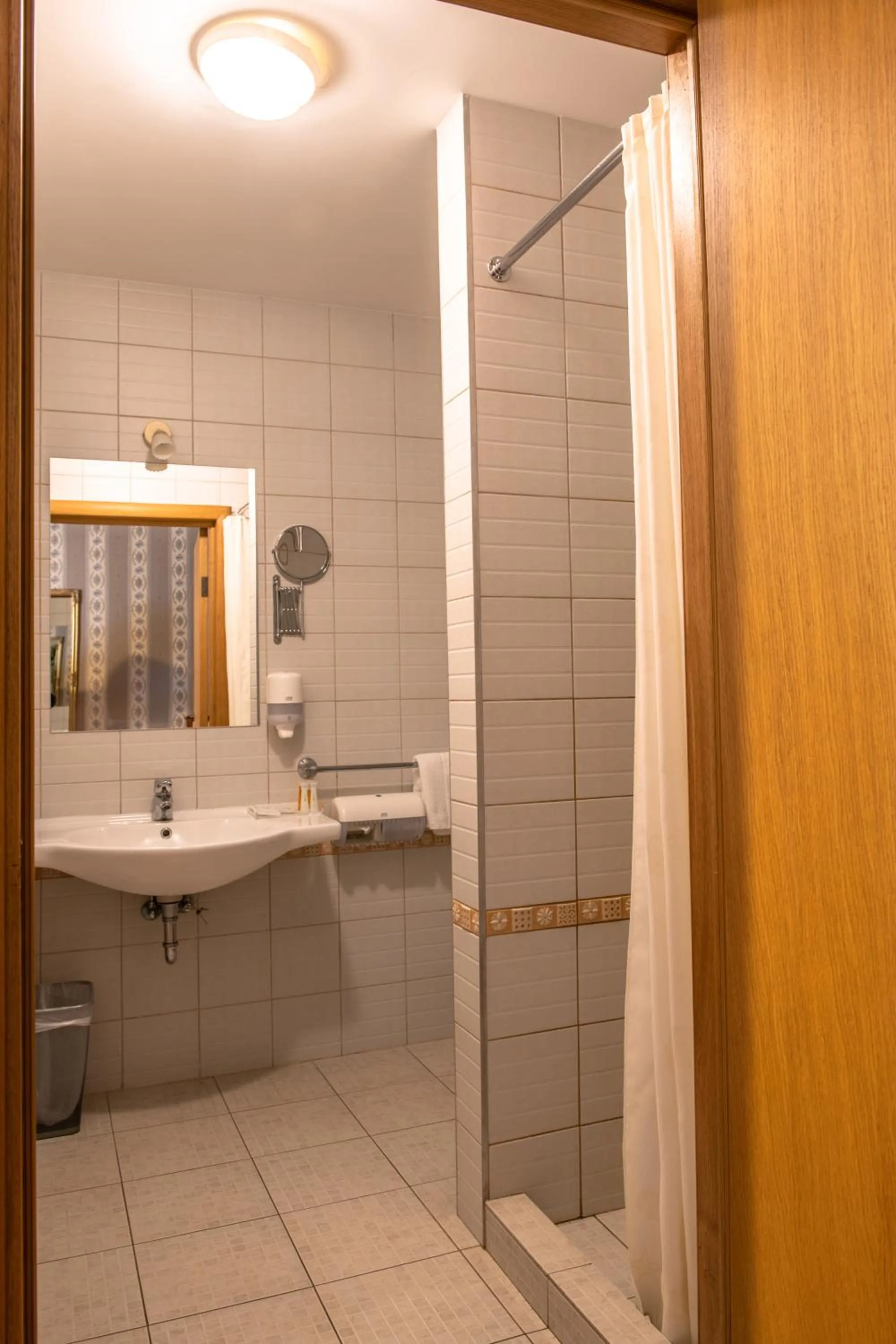 Motelis SMAKŲ SMAKAS