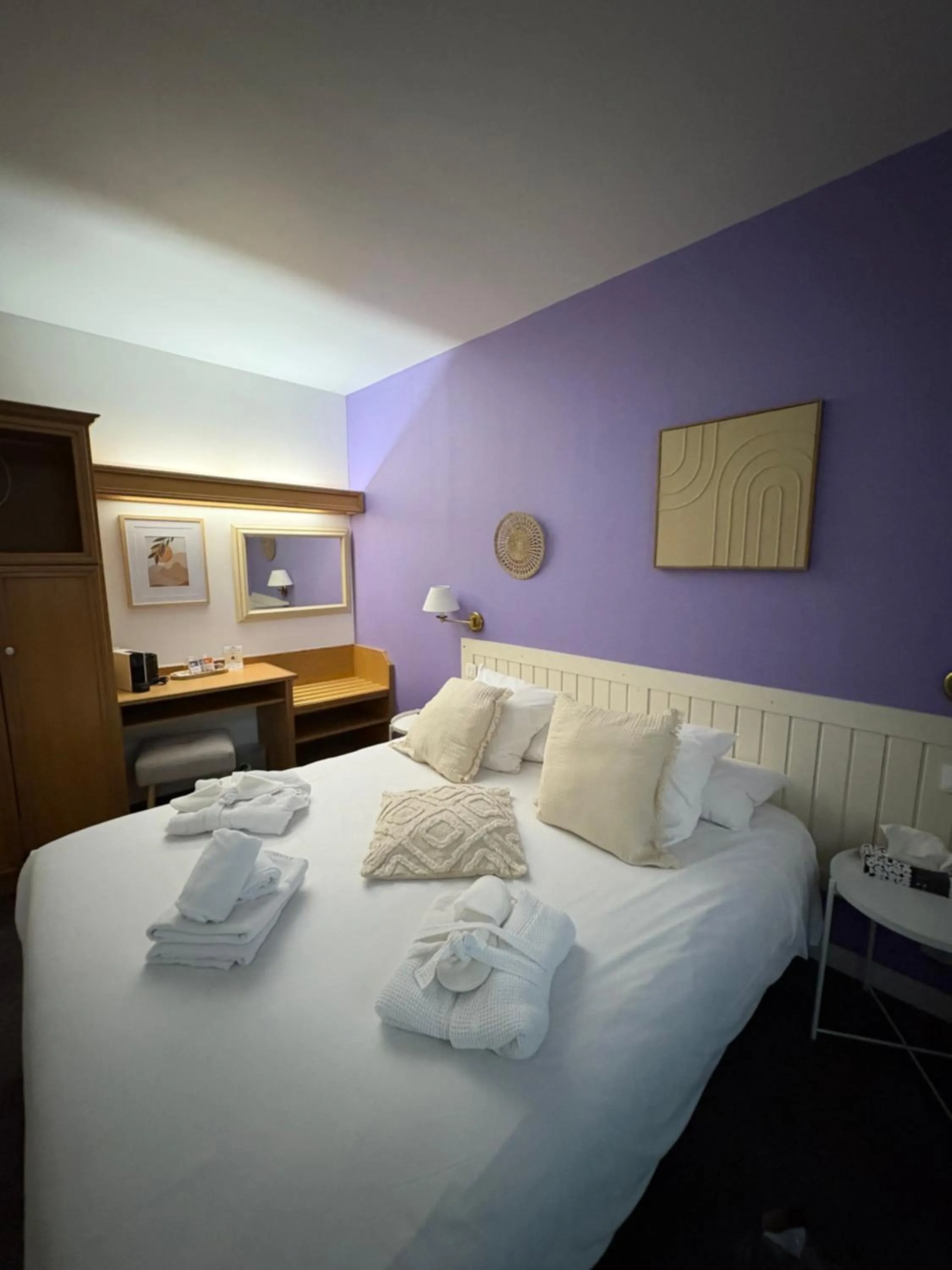 Bed in Garden Hotel Rennes Centre Gare