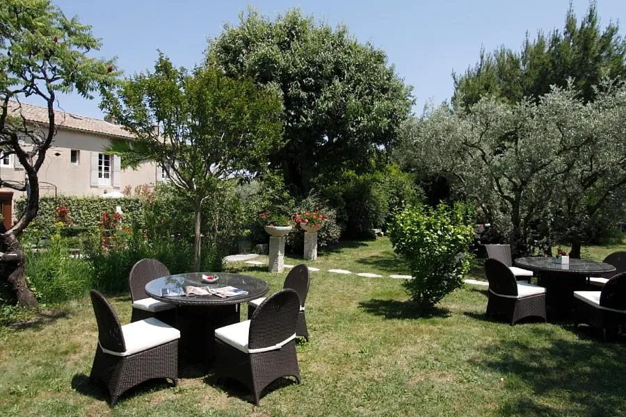 Garden in Mas des Carassins