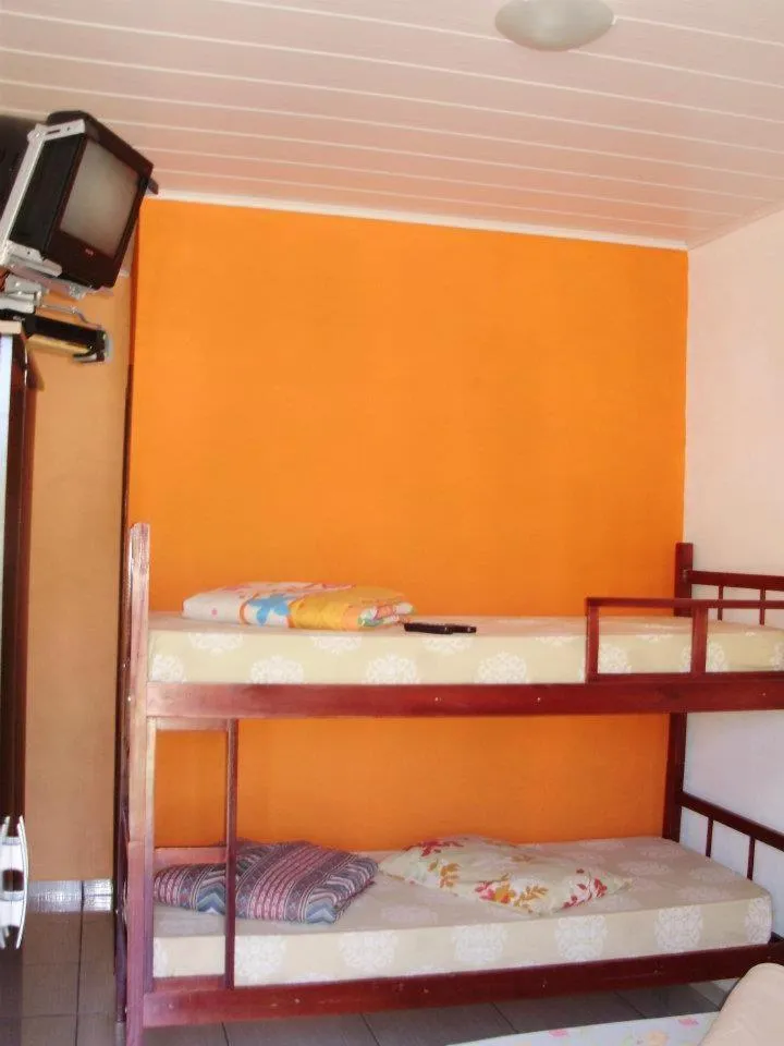 TV and multimedia, Bed in Pousada Anjo Gabriel