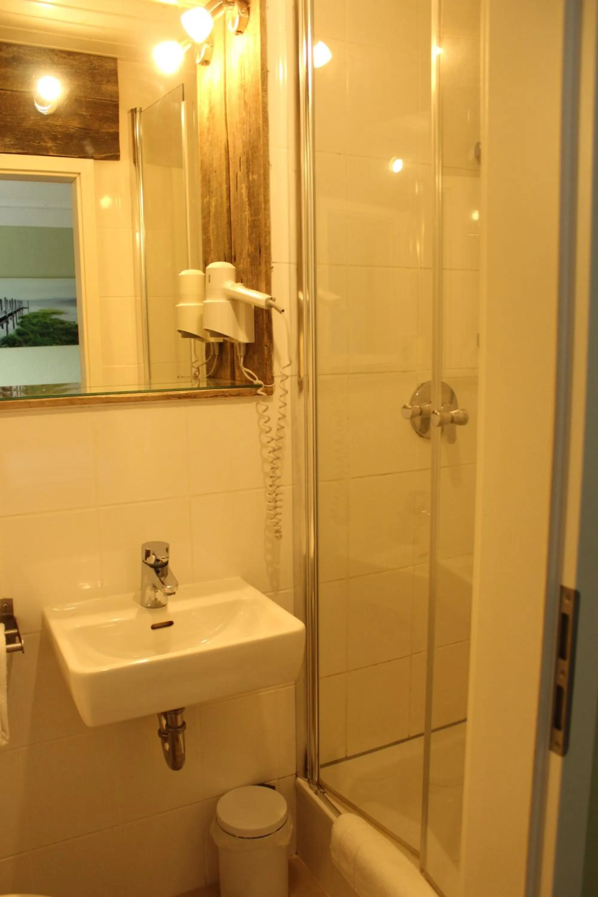 Bathroom in ARRIVEL Pension Haus am Bach