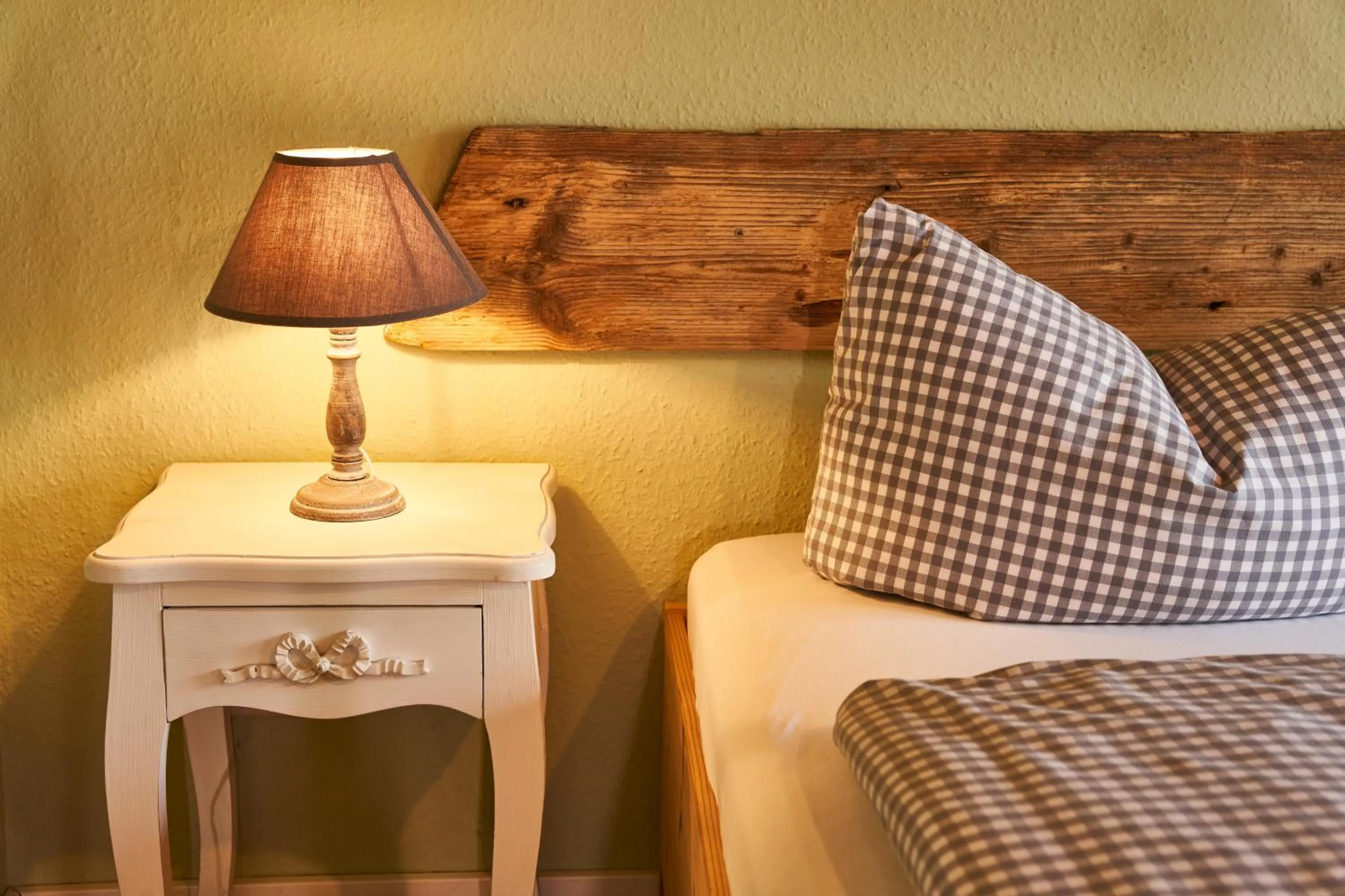 Decorative detail, Bed in ARRIVEL Pension Haus am Bach