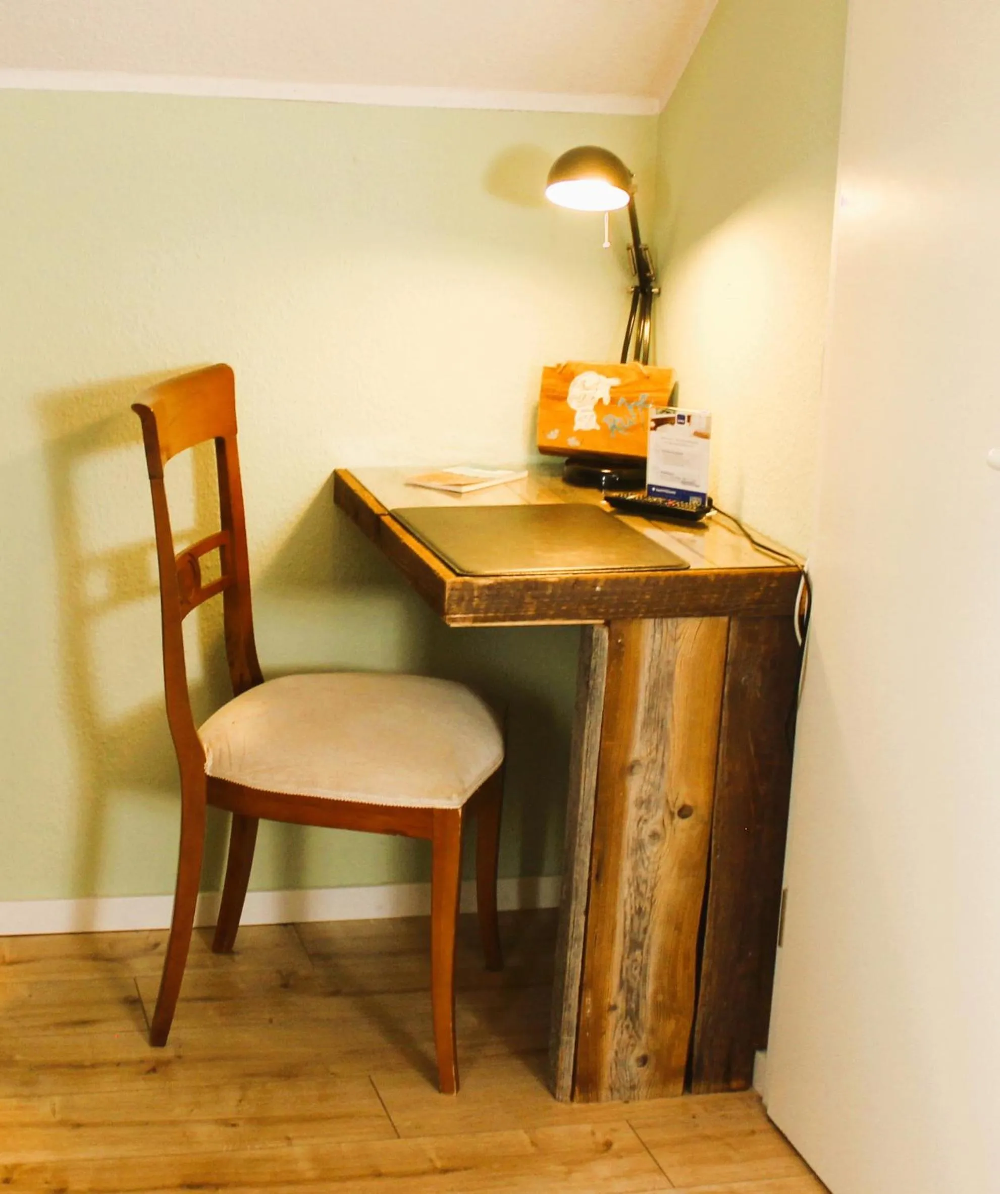 Photo of the whole room in ARRIVEL Pension Haus am Bach