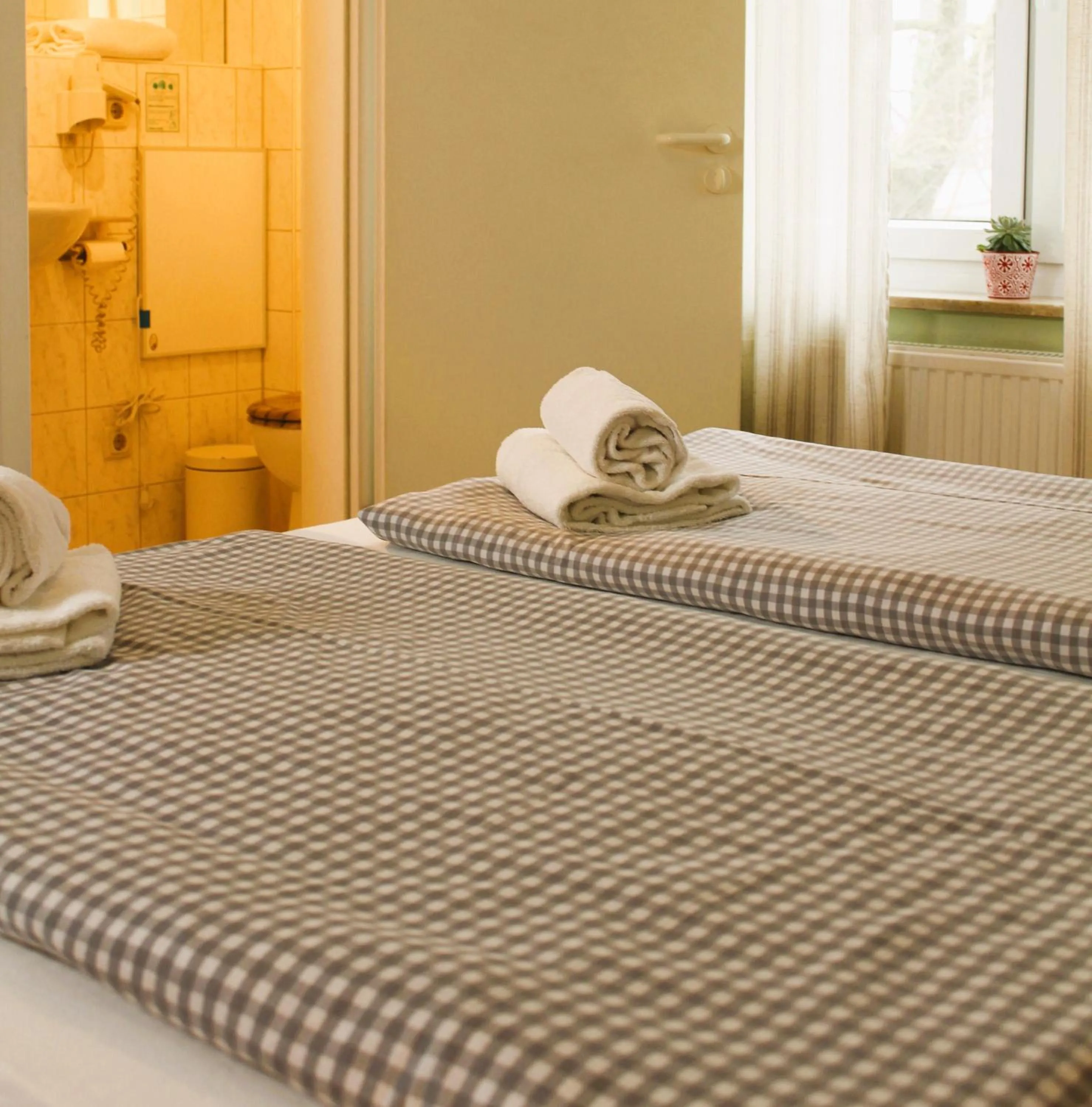 Photo of the whole room, Bed in ARRIVEL Pension Haus am Bach