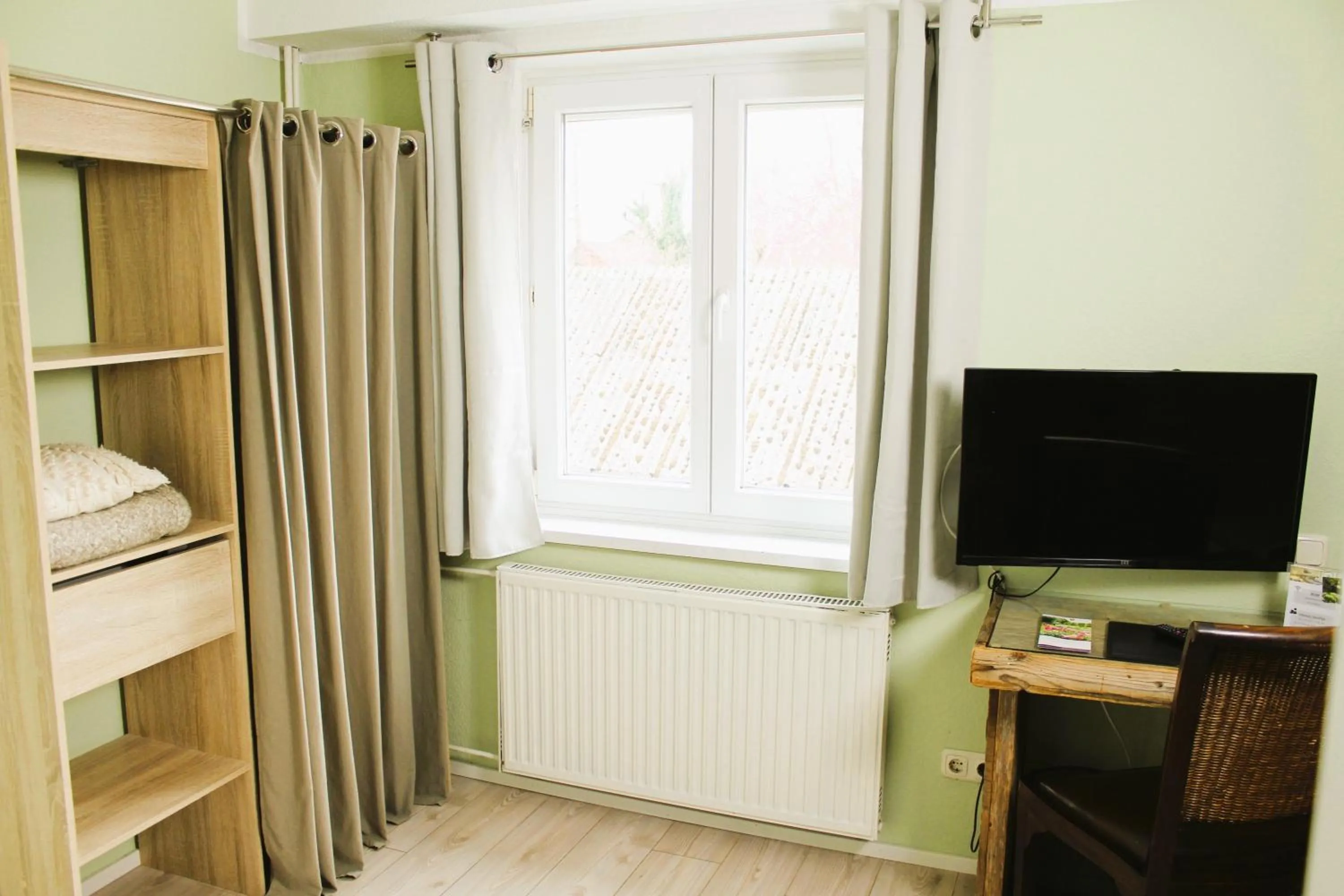 Photo of the whole room in ARRIVEL Pension Haus am Bach