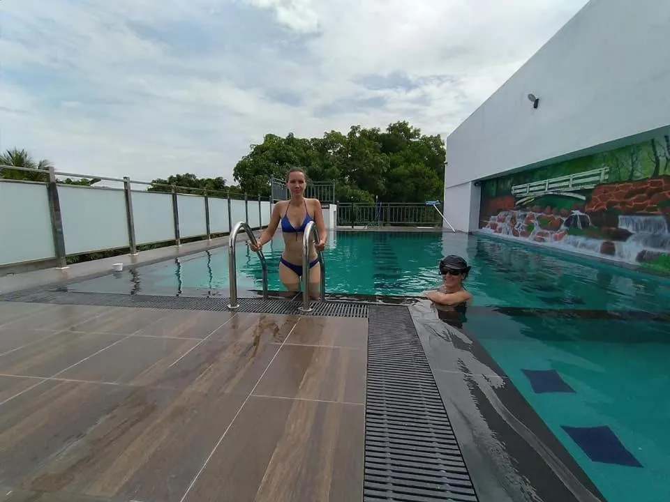 Day in Hotel Green View Buttala