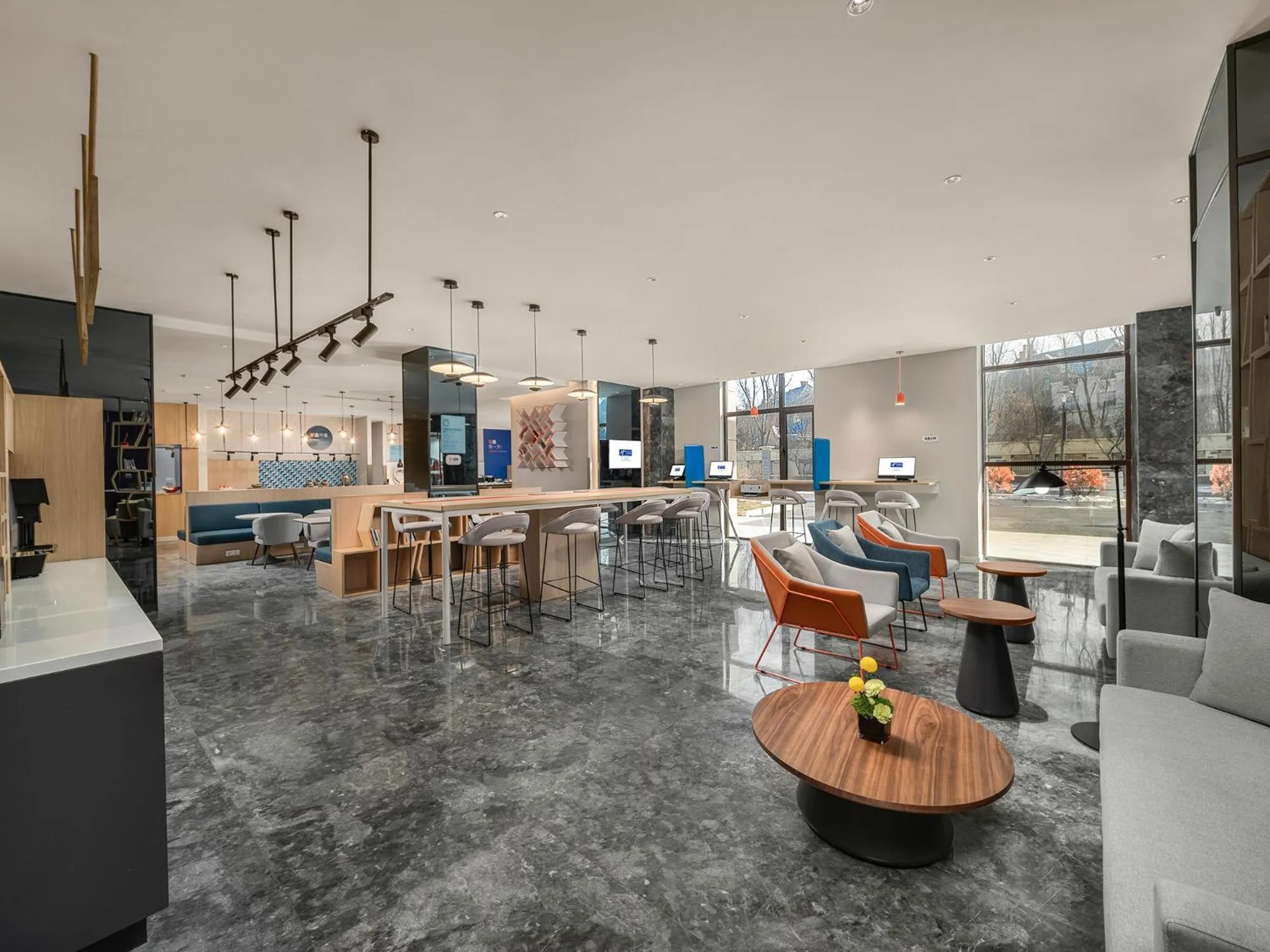 Seating area in Holiday Inn Express Changchun Jingyue by IHG