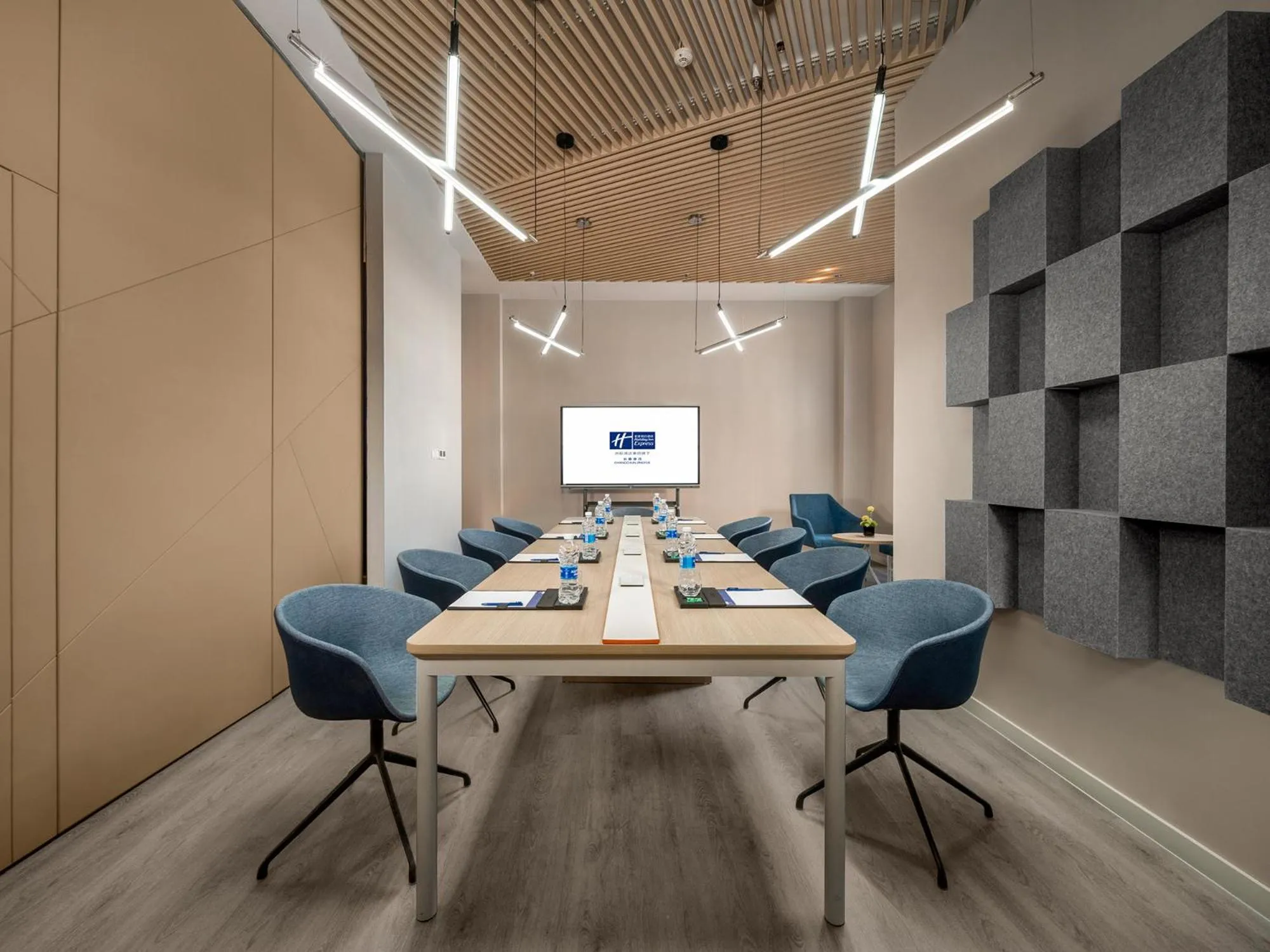 Meeting/conference room in Holiday Inn Express Changchun Jingyue by IHG