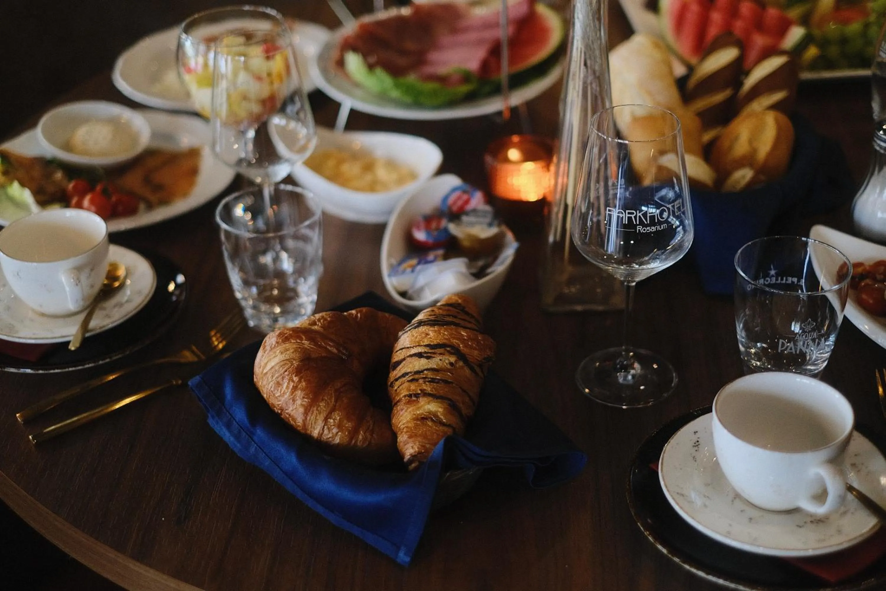 Food and drinks in PARKHOTEL - Rosarium