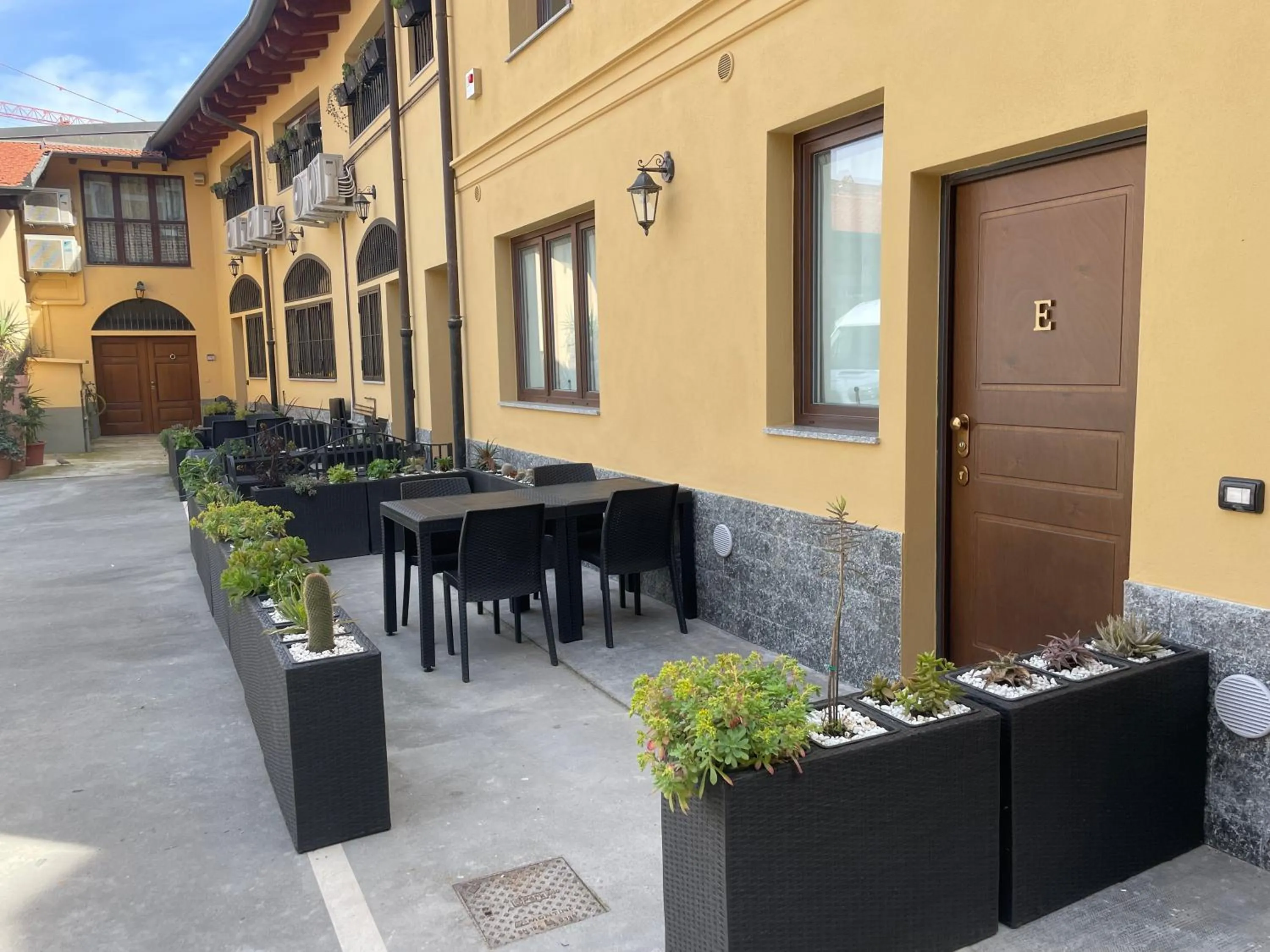 Property building in Residenze Niguarda