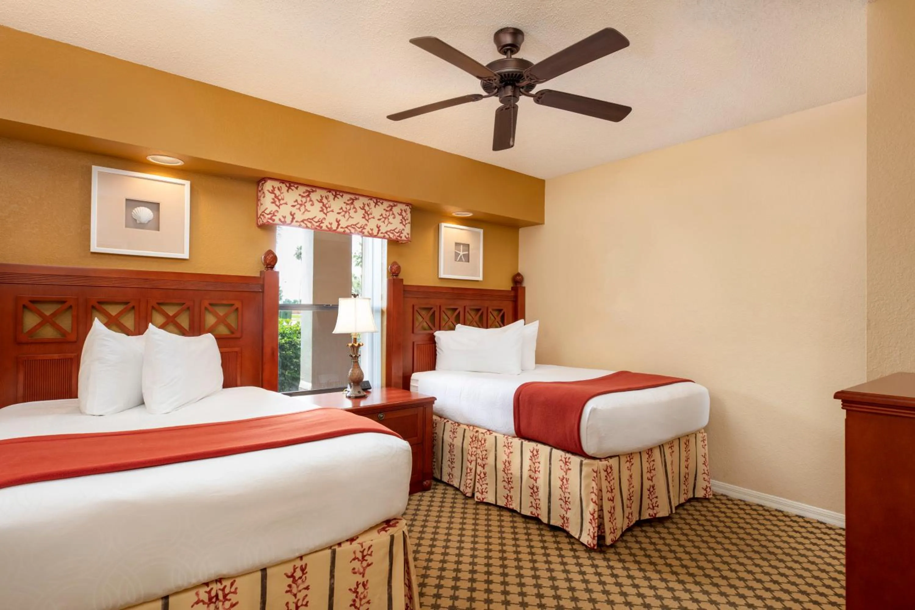 Bed in Westgate Lakes Resort and Spa
