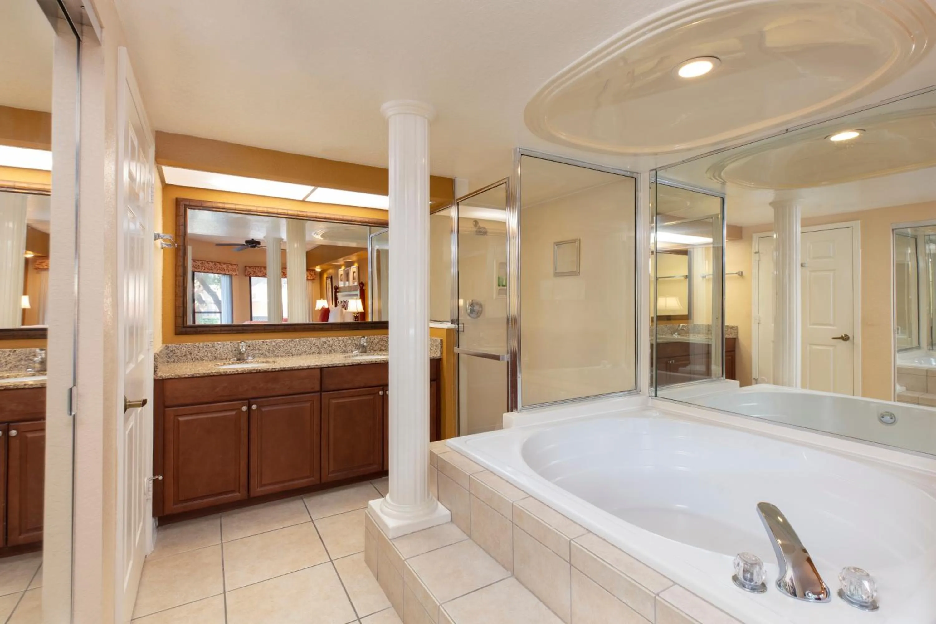 Bathroom in Westgate Lakes Resort and Spa