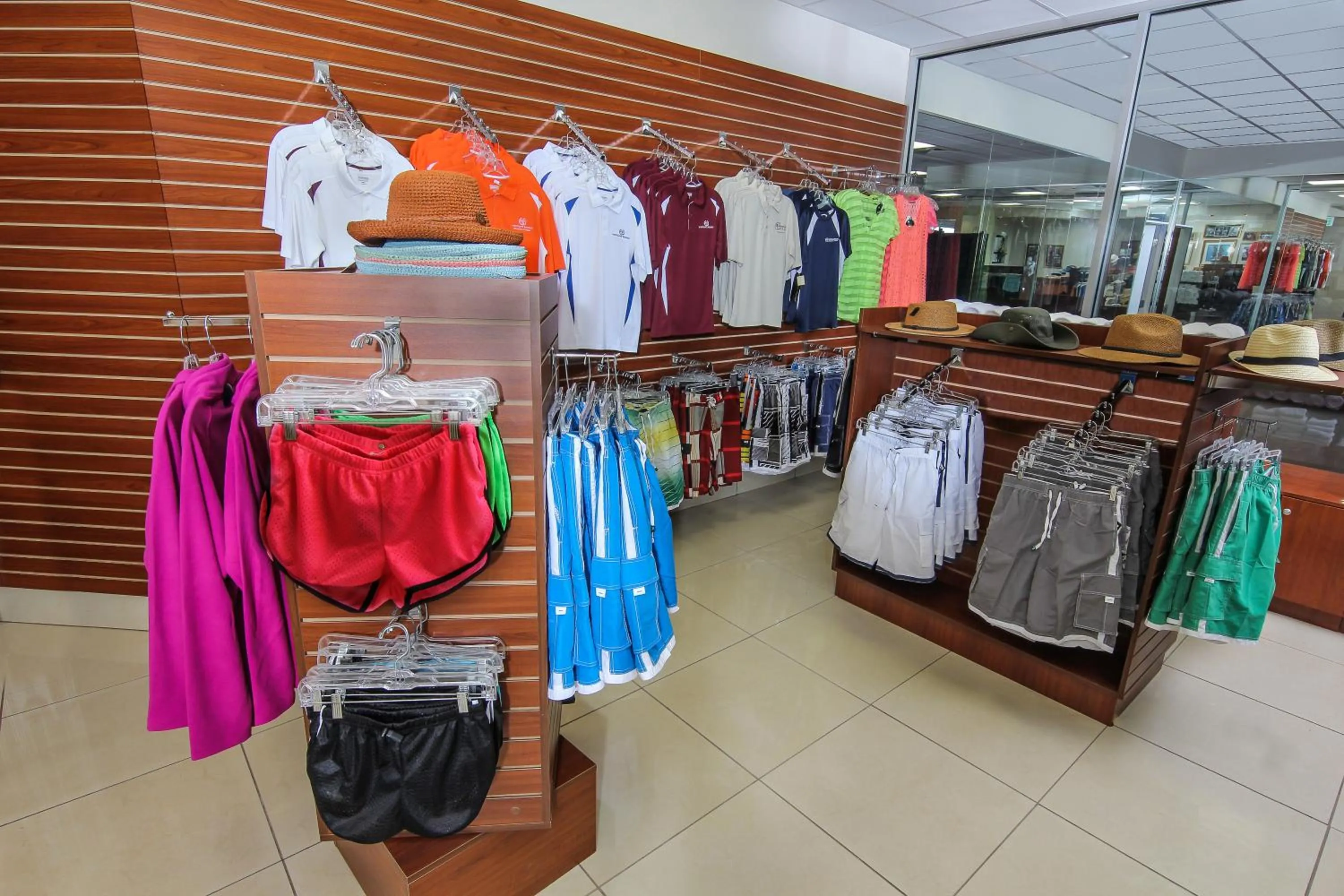 On-site shops in Westgate Lakes Resort and Spa