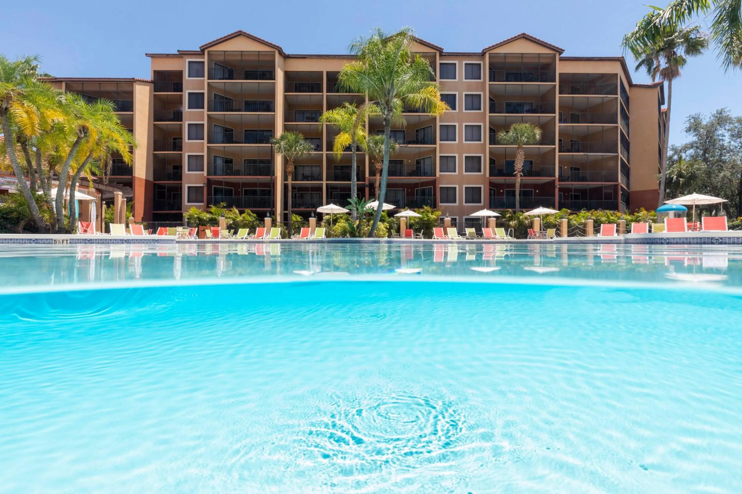 Swimming pool in Westgate Lakes Resort and Spa