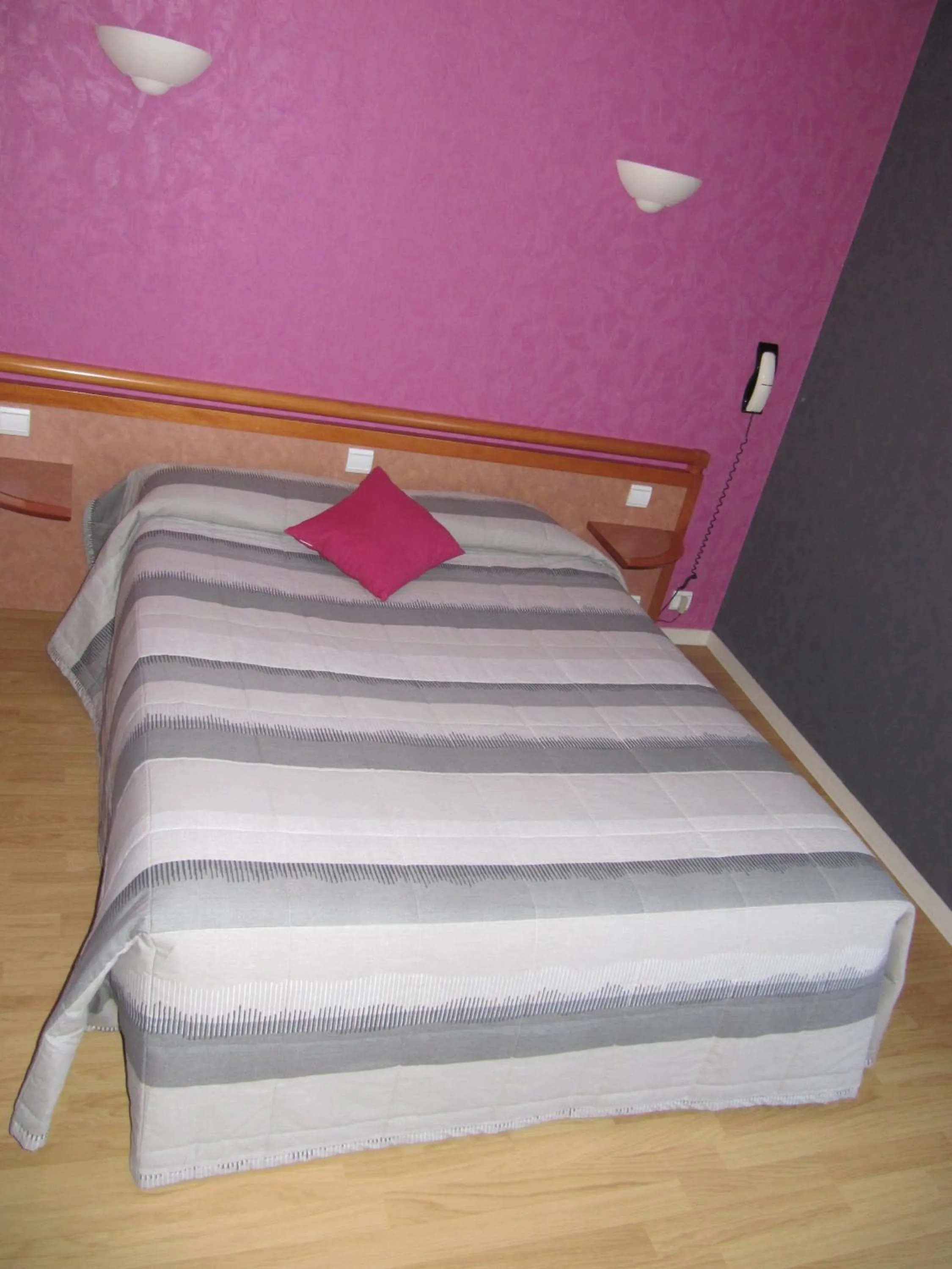 Bedroom, Bed in La Sterne