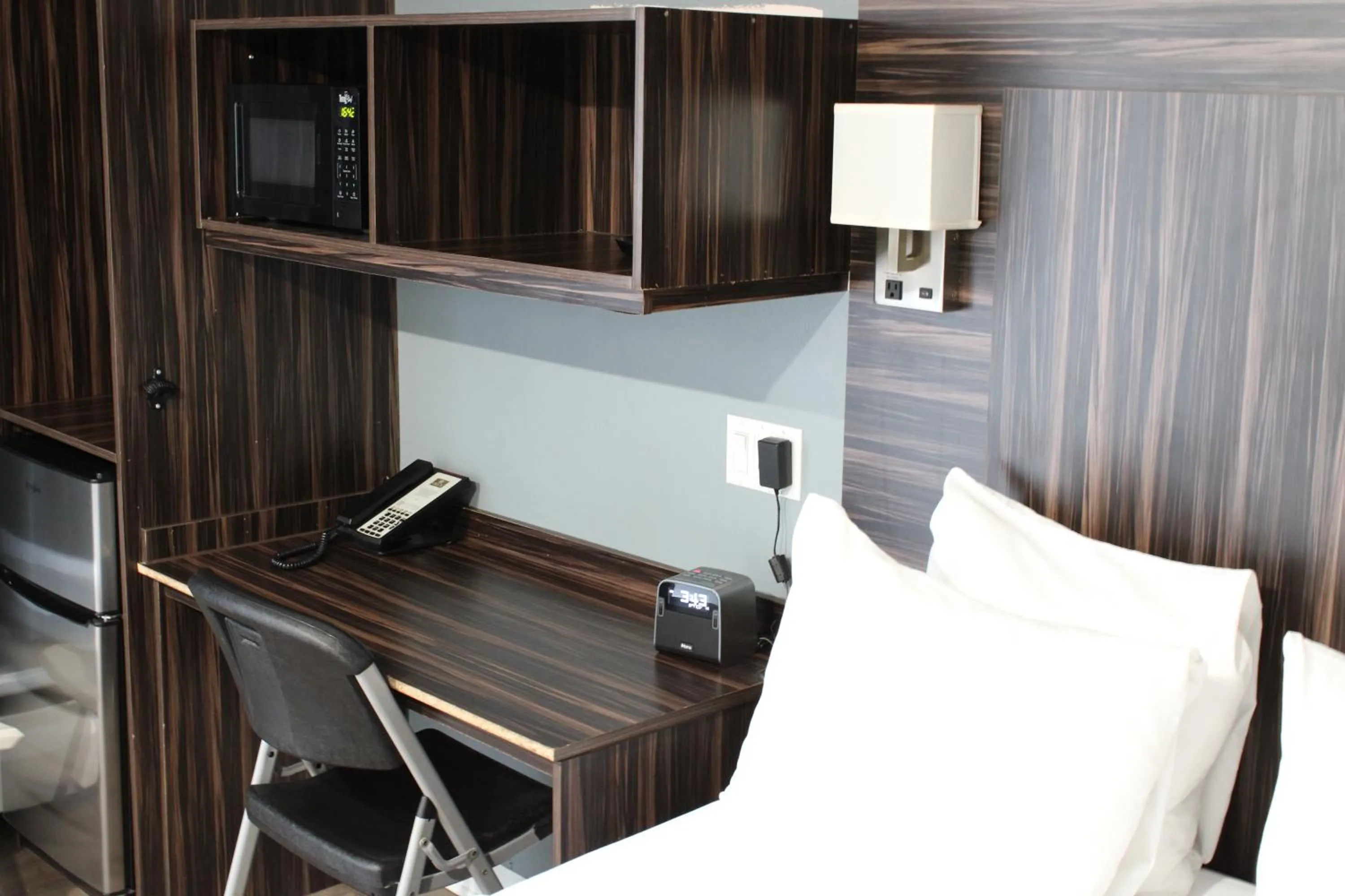 Olux Hotel-Motel-Suites