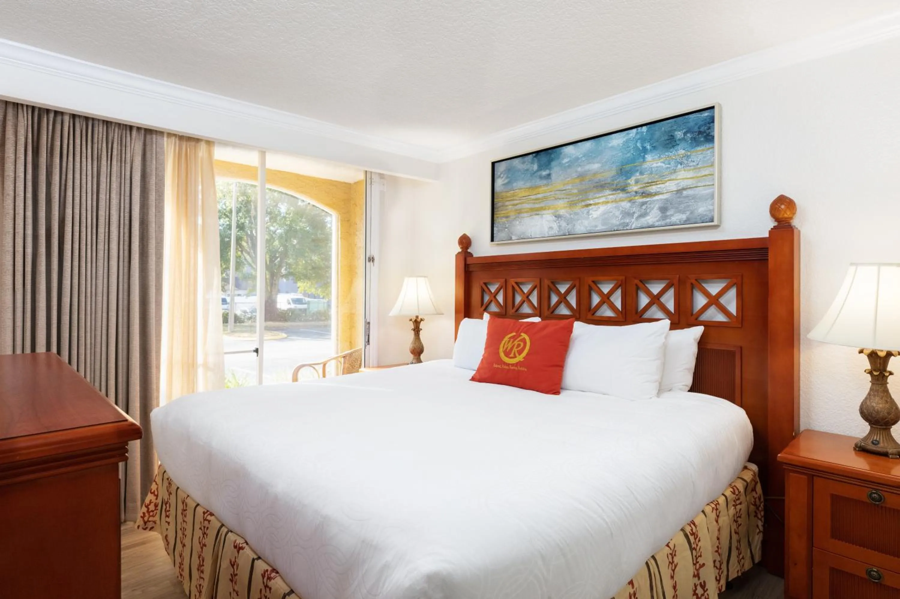 Bed in Westgate Blue Tree Resort