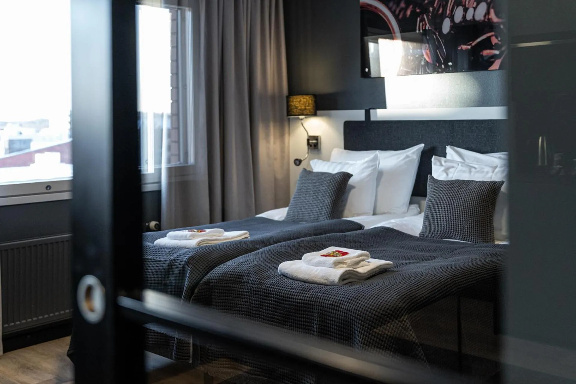 Bed in Hotelli Sointu by UHANDA