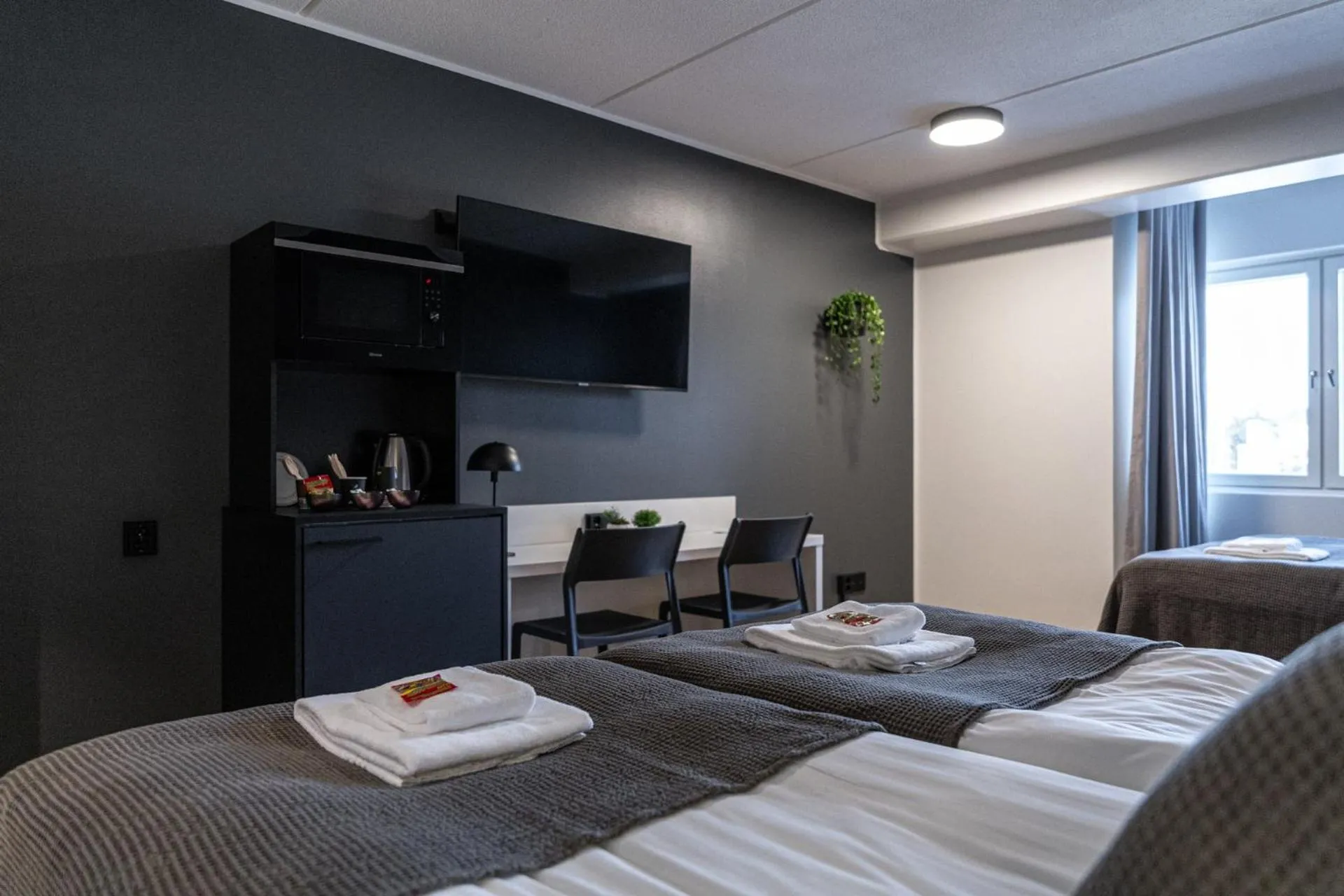 TV and multimedia, Bed in Hotelli Sointu by UHANDA