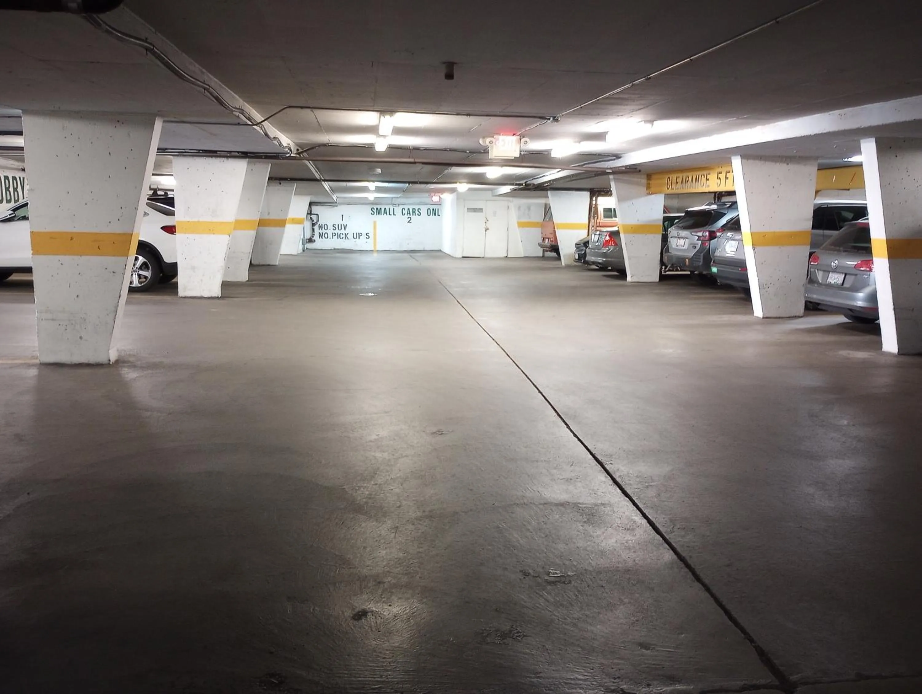 Parking in Quality Inn Downtown Inner Harbour