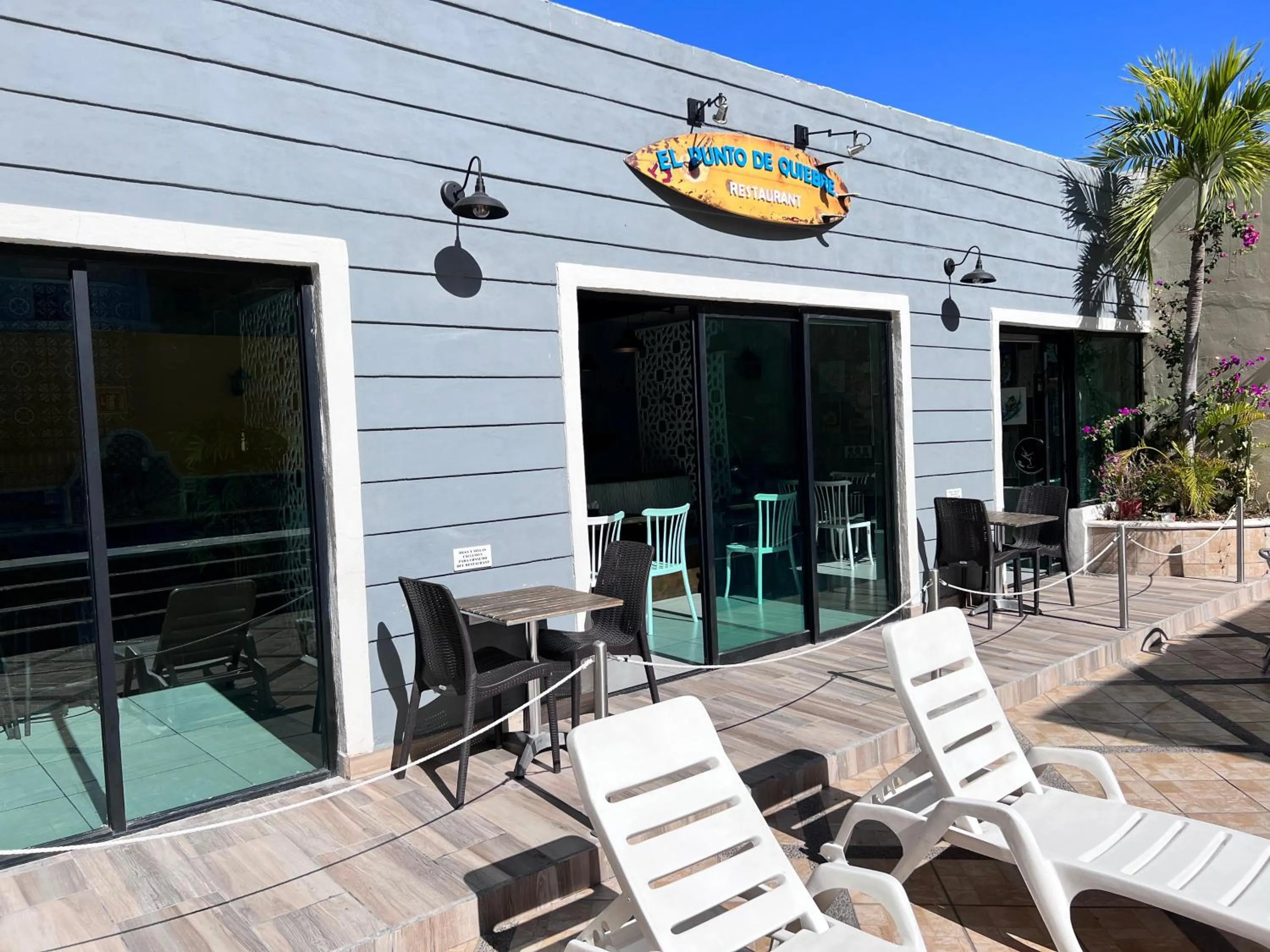 Patio in Hotel La Siesta Malecón