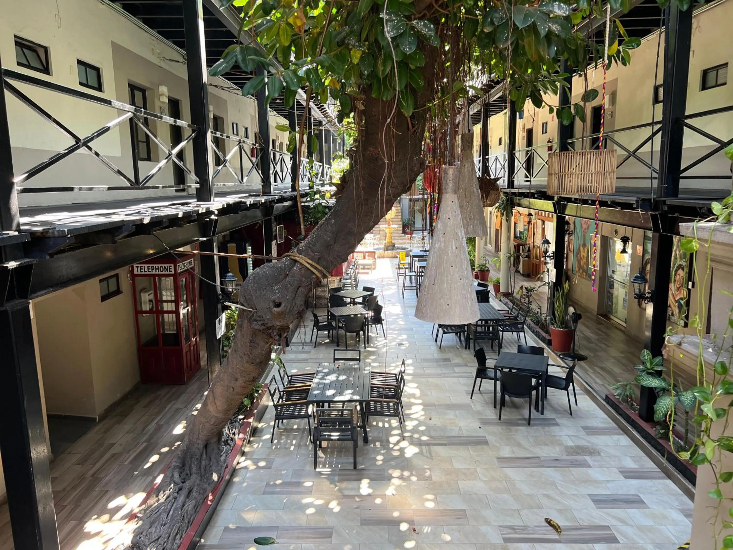 Property building in Hotel La Siesta Malecón