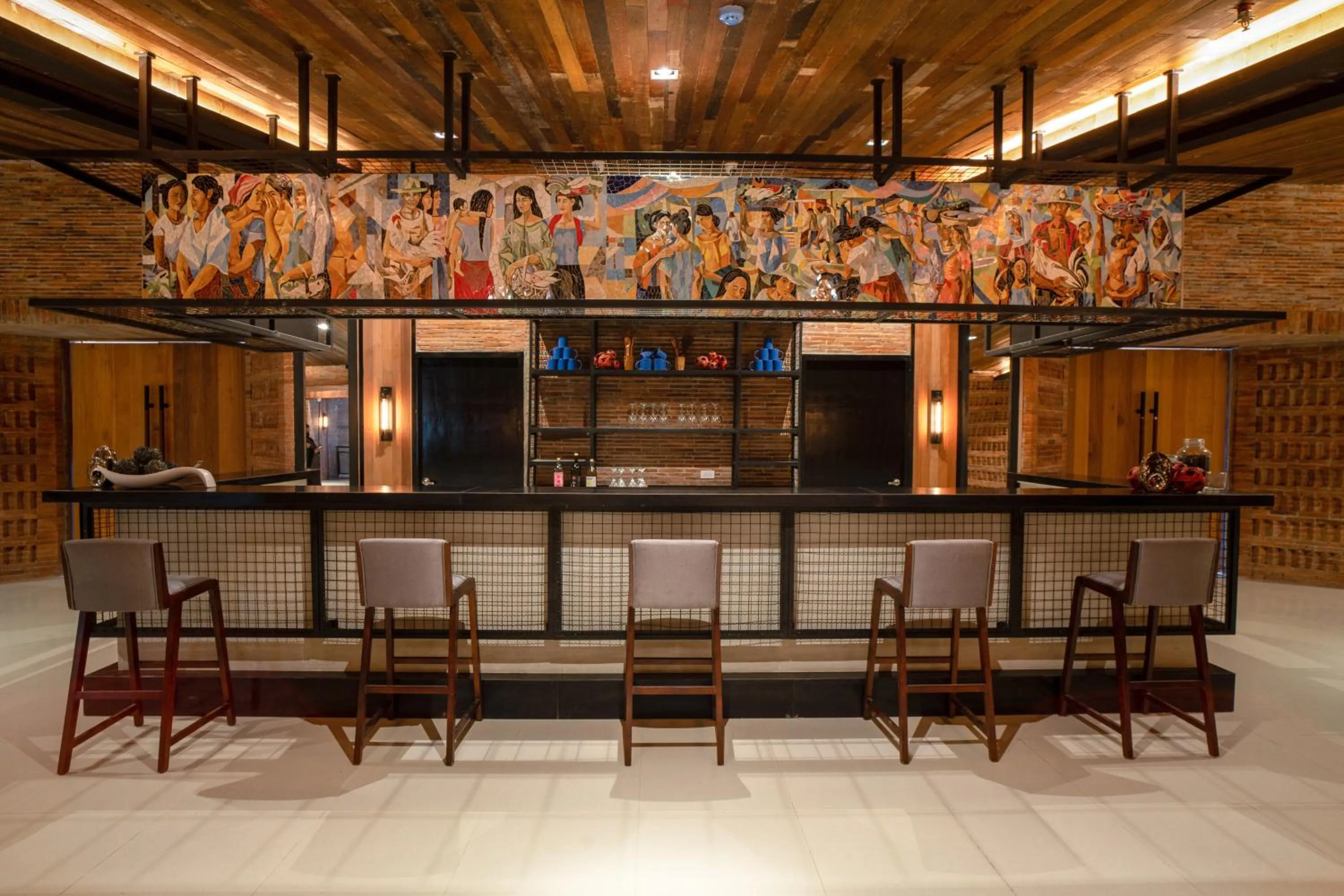 Lounge or bar in VS Hotel