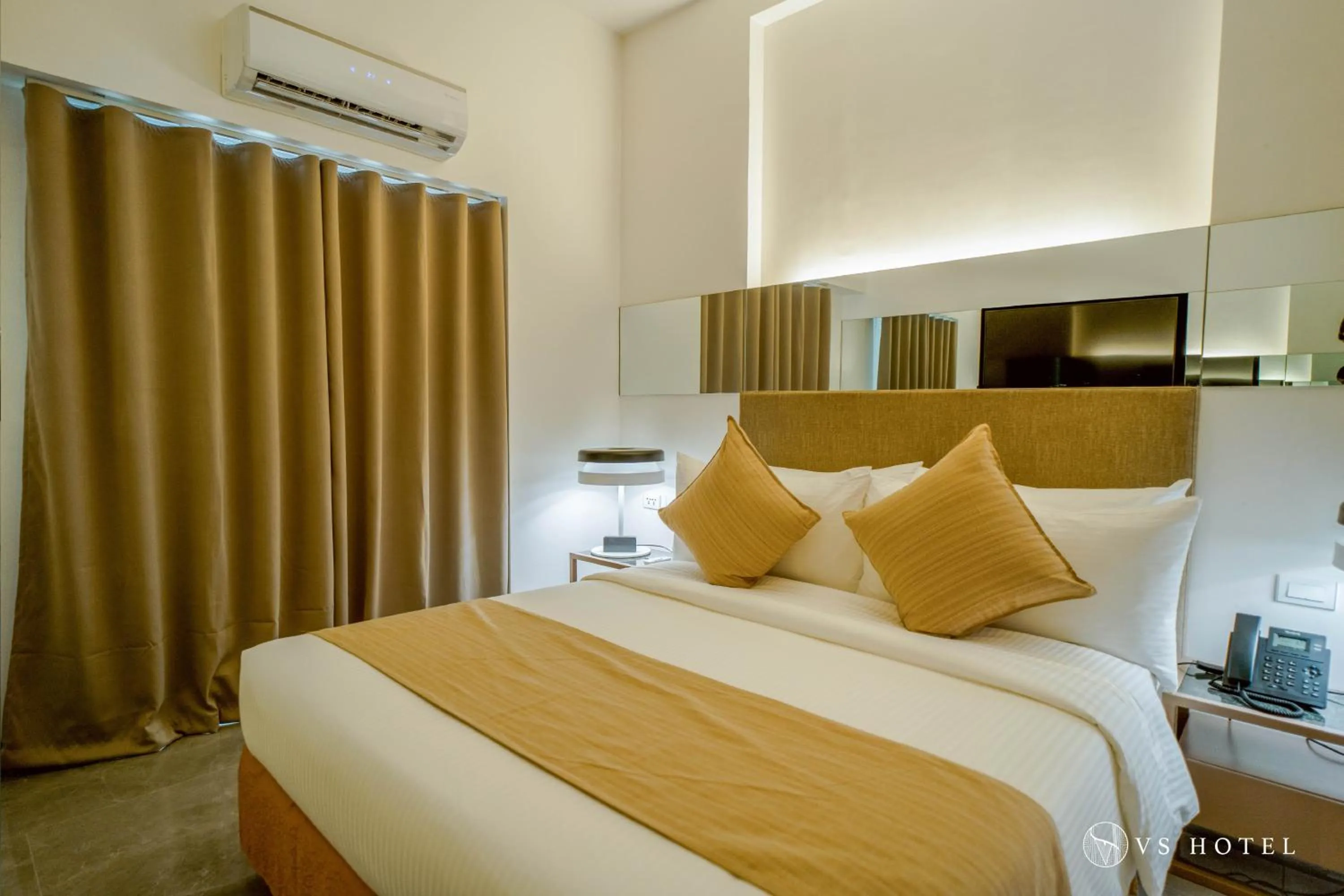Bed in VS Hotel