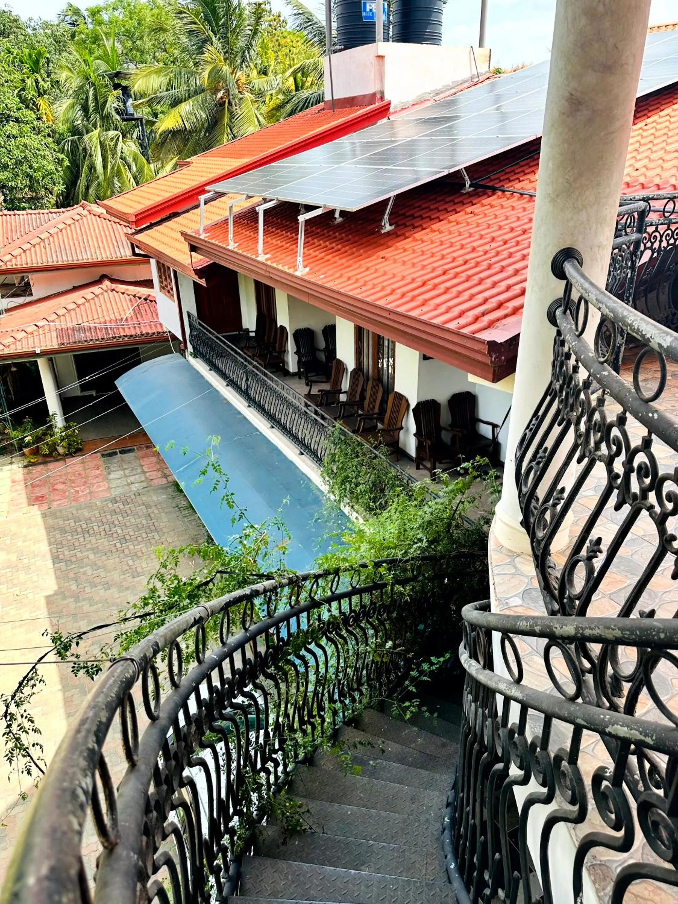 L S Lanka Hotel Dambulla