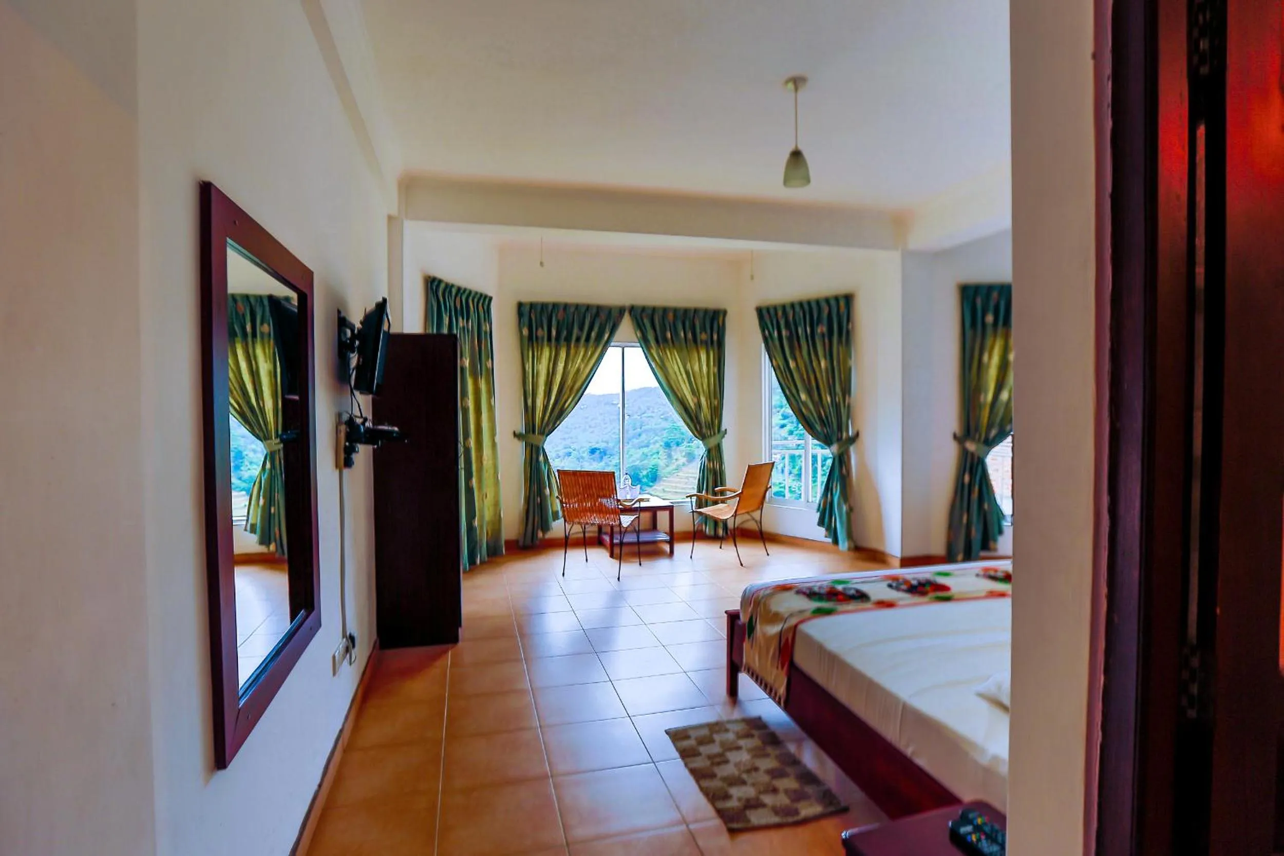 Living room, Bed in Thuruliya Hotel