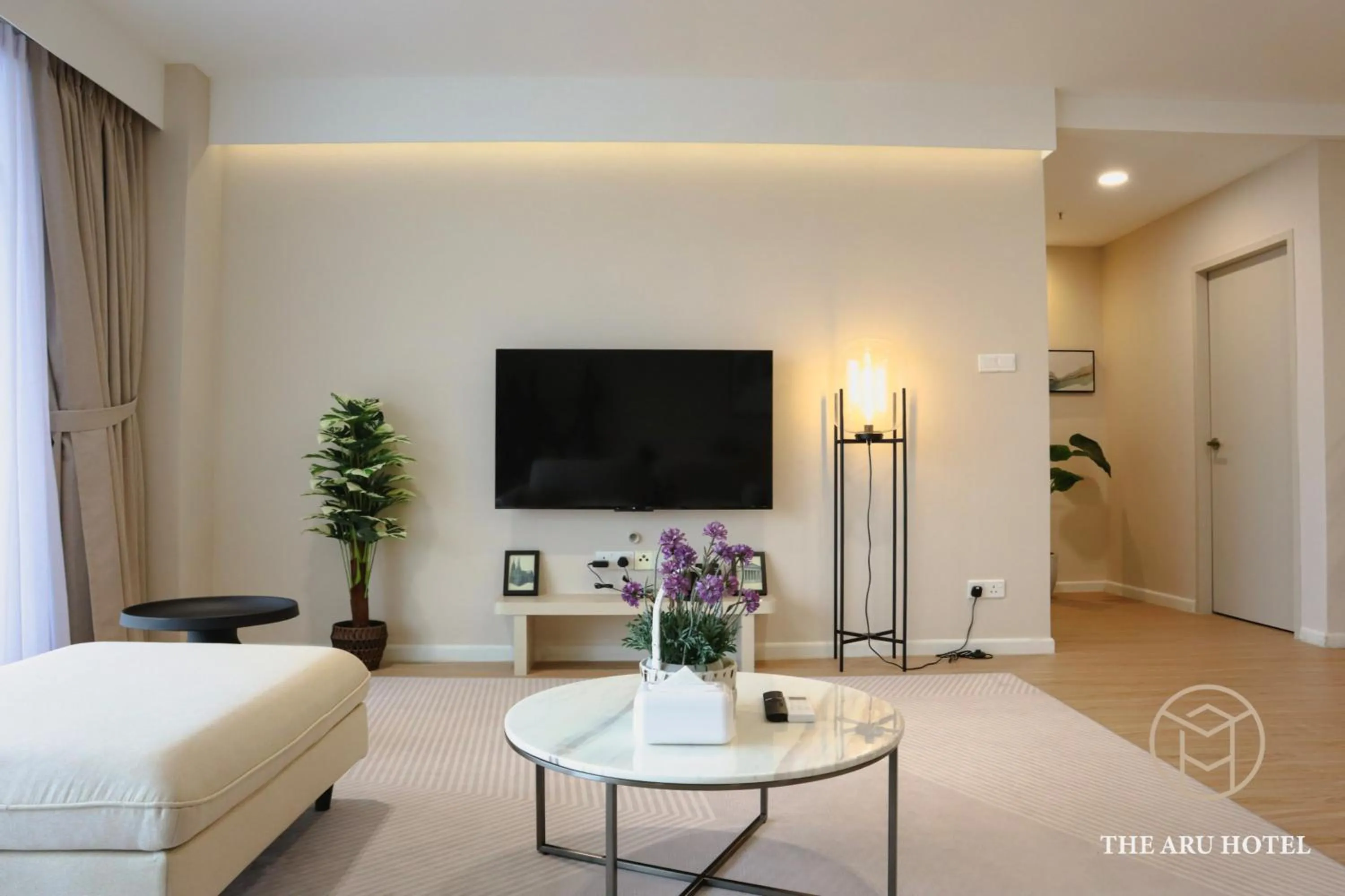 Bed in The Aru by Ayuhouz