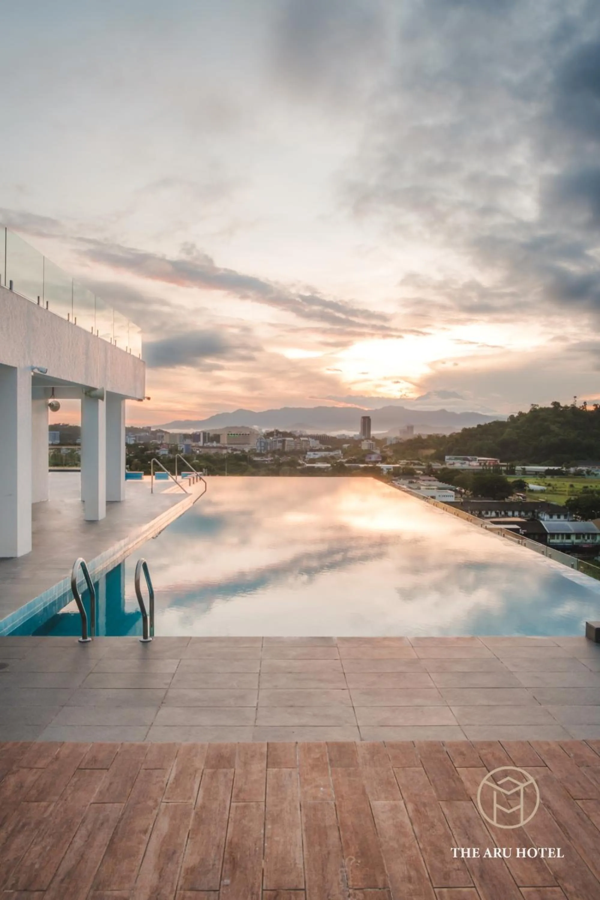 Swimming pool in The Aru by Ayuhouz