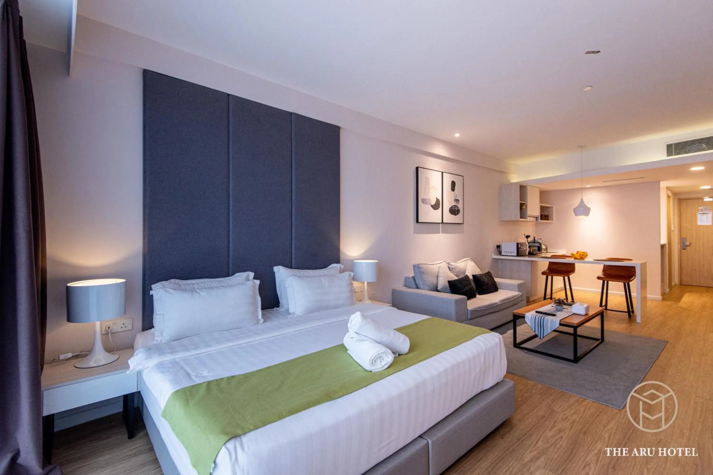 Bed in The Aru by Ayuhouz