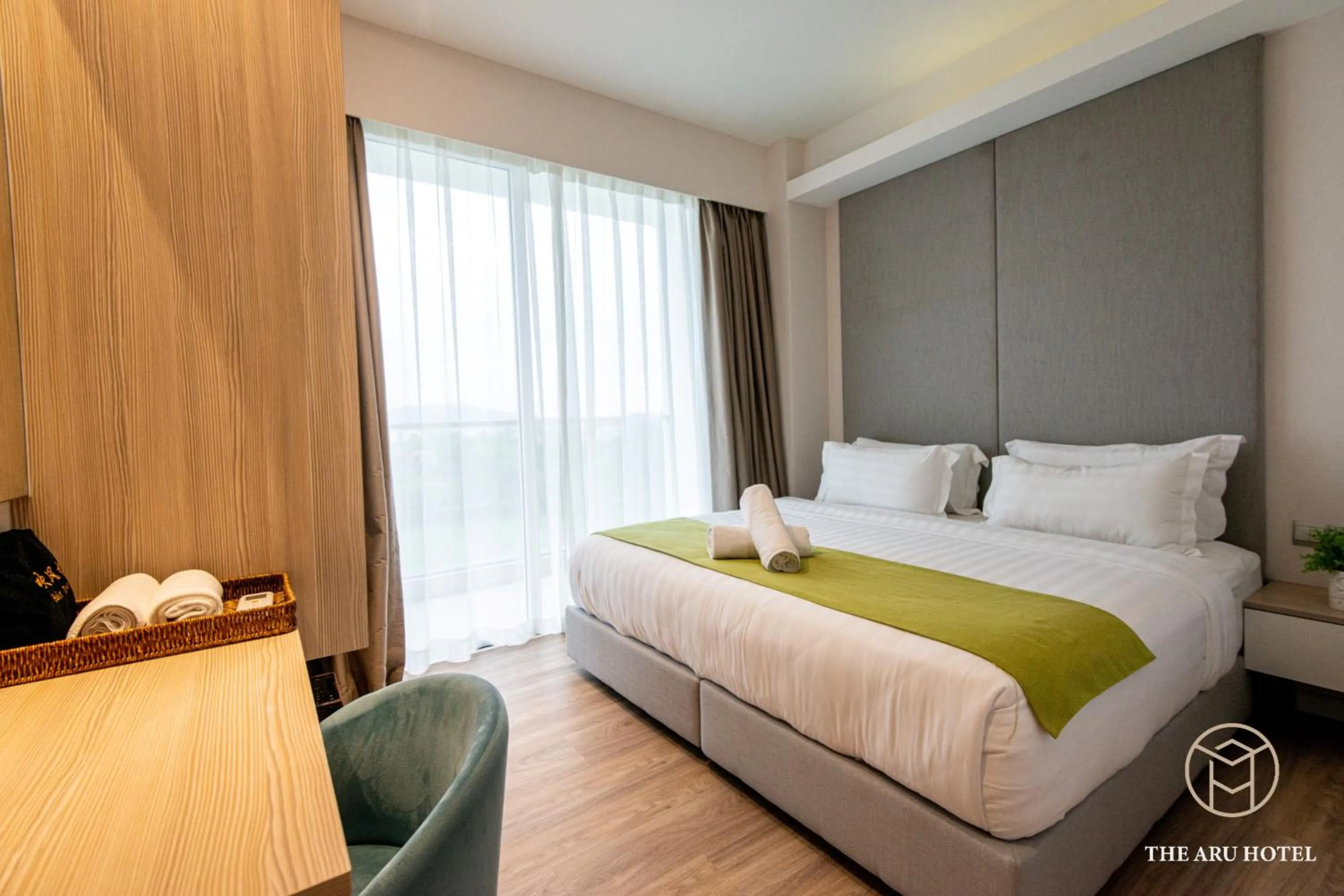 Bed in The Aru by Ayuhouz