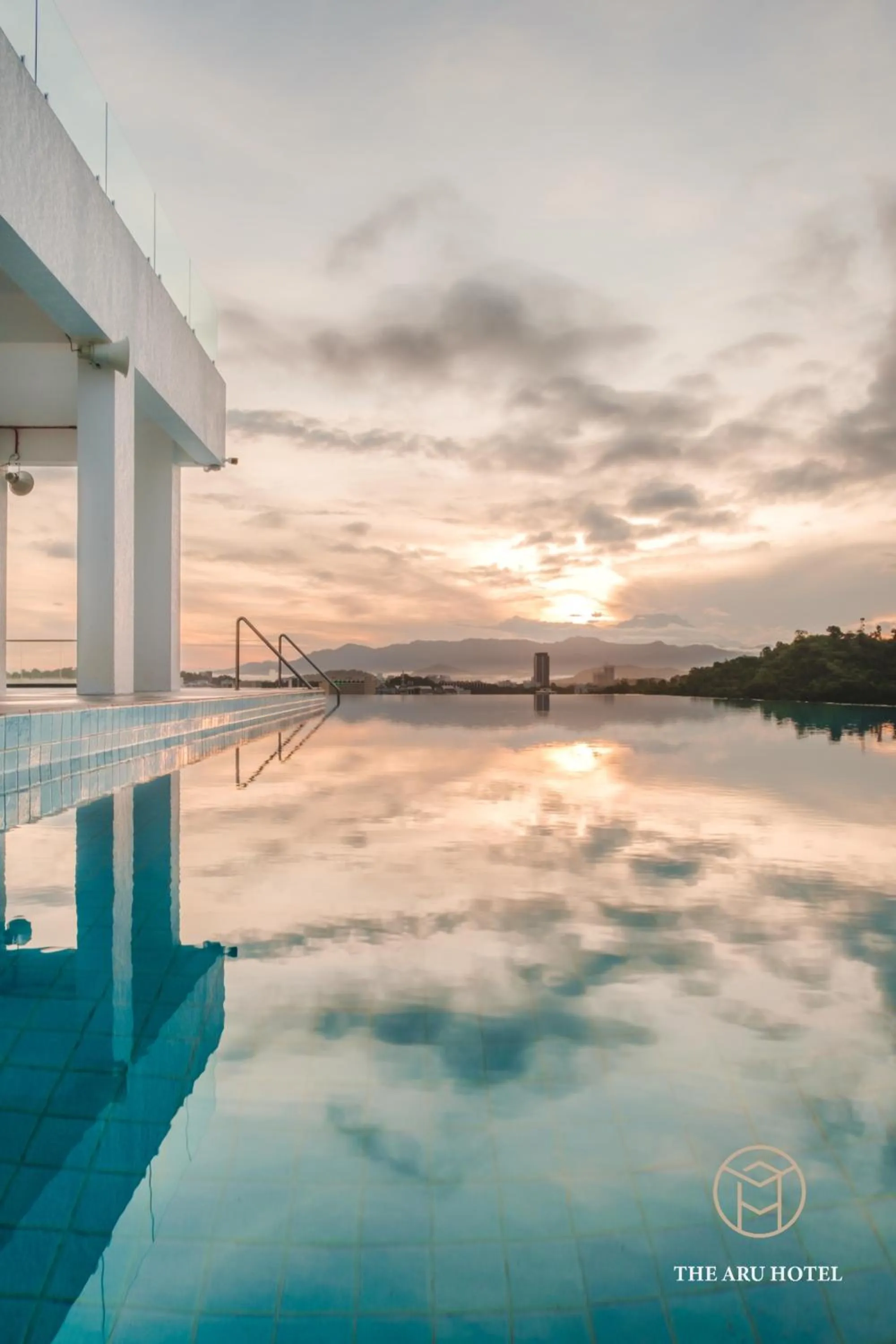 Swimming pool in The Aru by Ayuhouz