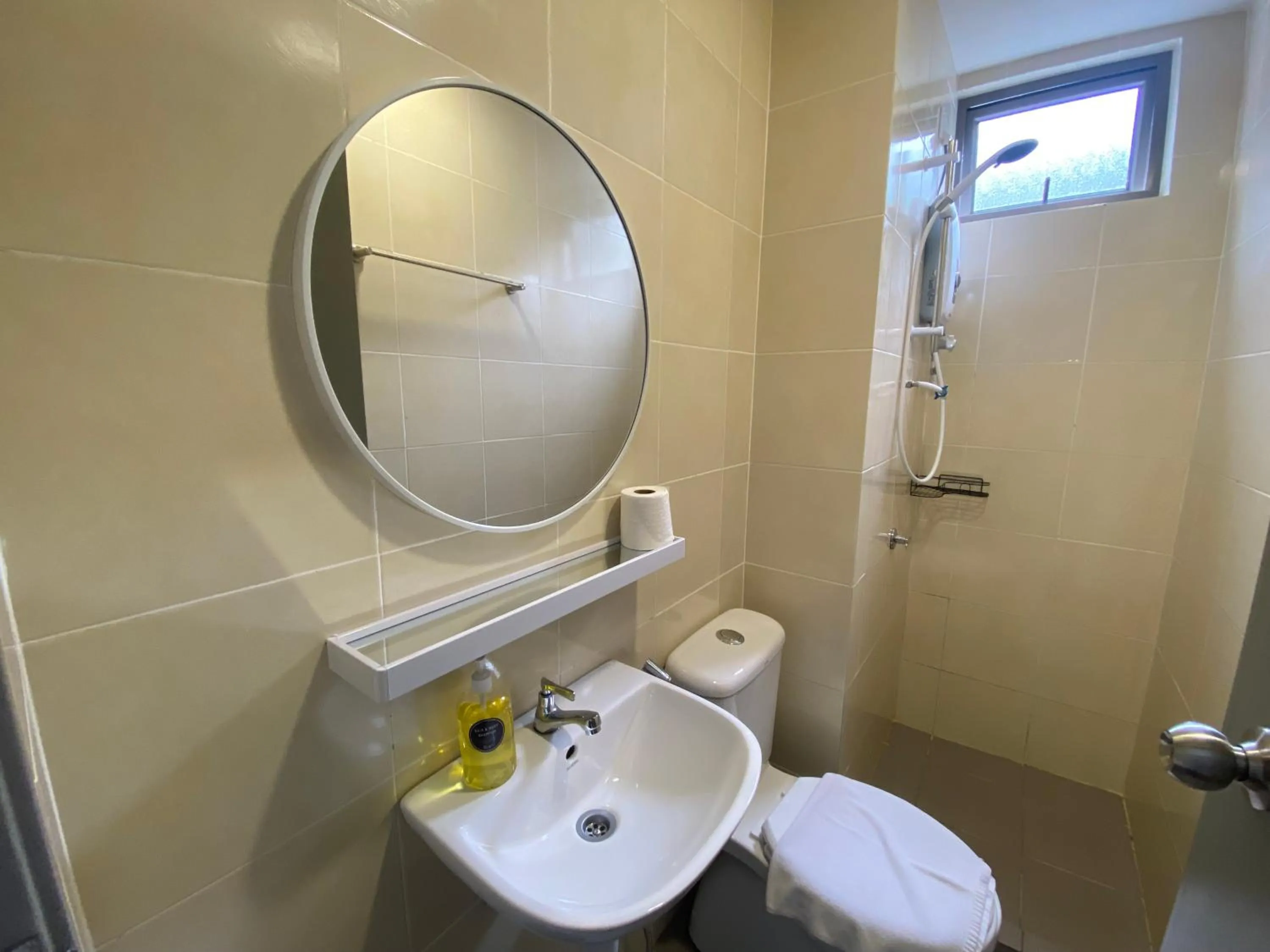 Bathroom in PLAY at Palas Horizon @ Kea Farm