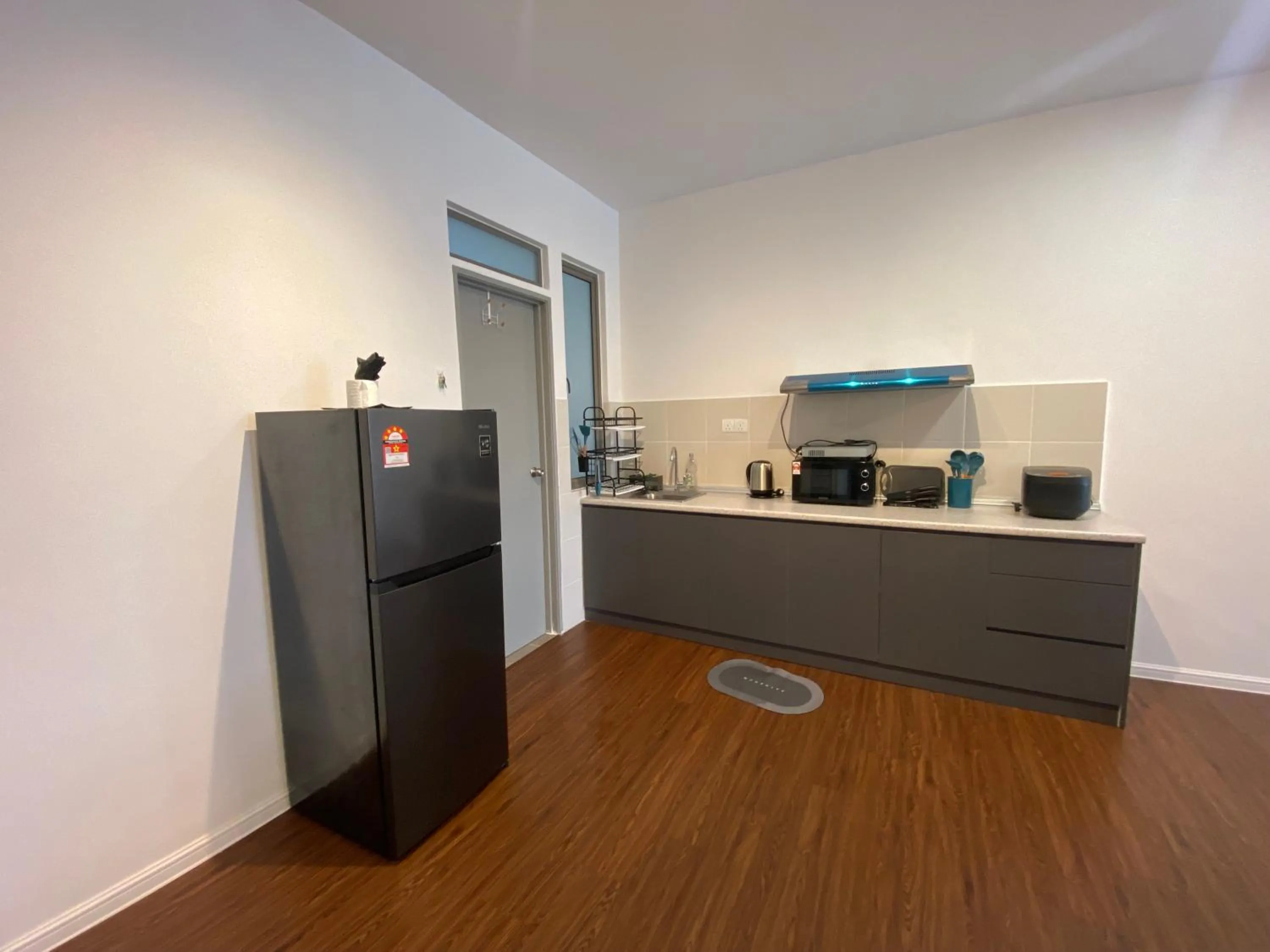 Kitchen or kitchenette in PLAY at Palas Horizon @ Kea Farm