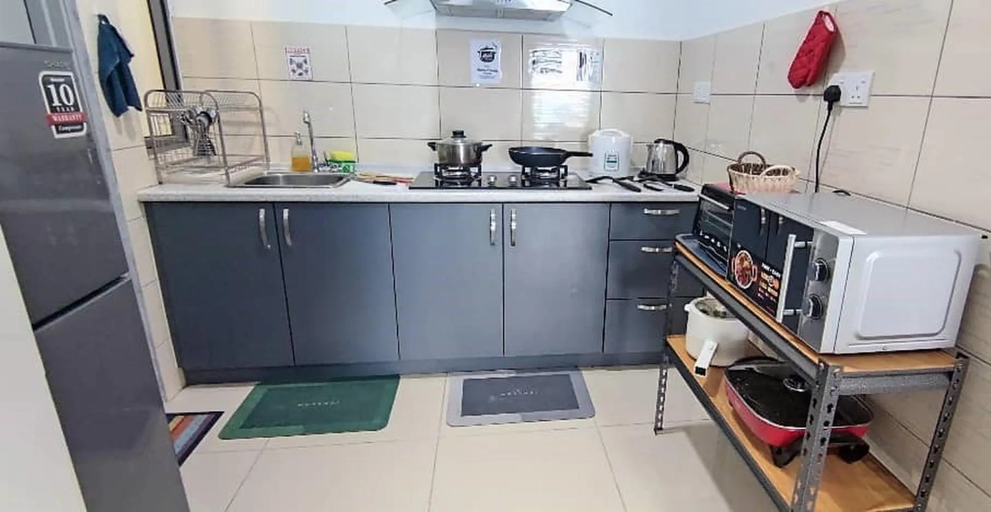 Kitchen or kitchenette in PLAY at Palas Horizon @ Kea Farm